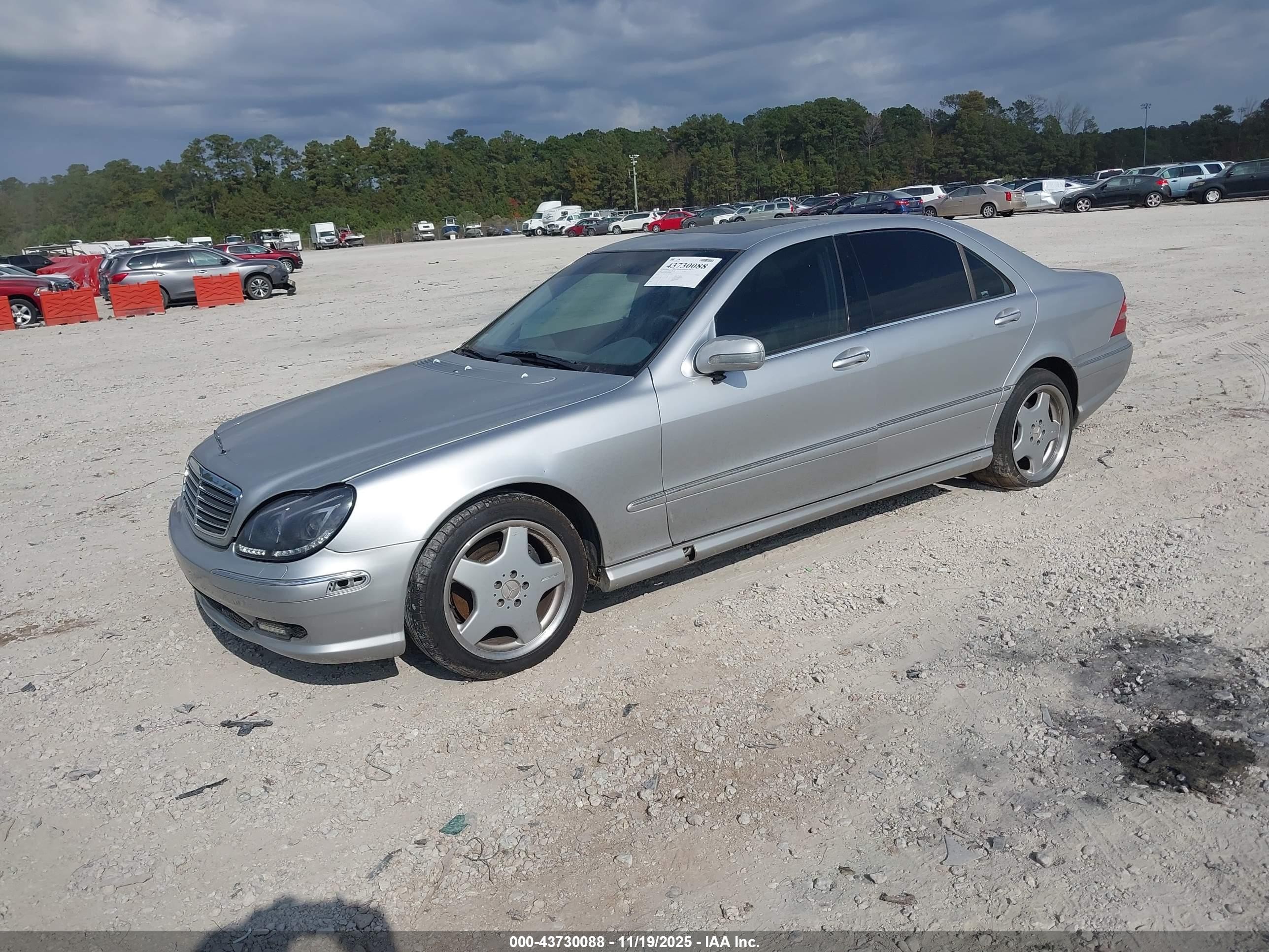 2000 Mercedes-benz S 500   Silver vin: WDBNG75J2YA096648