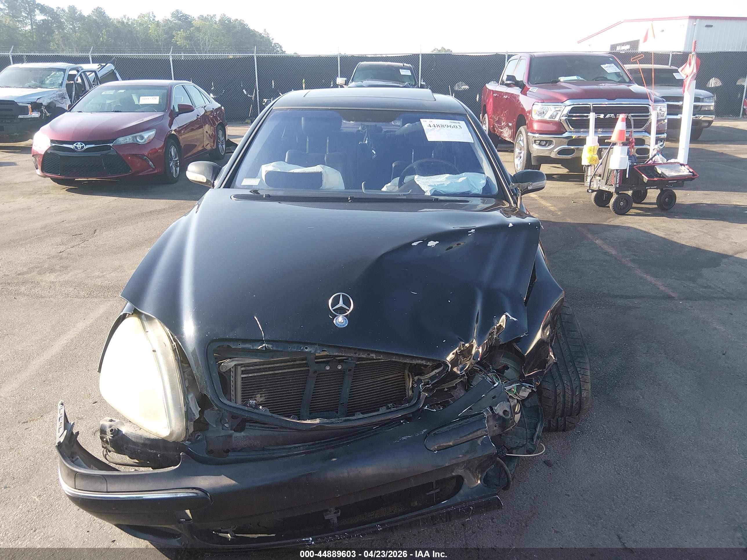2001 Mercedes-benz S 500   Черный vin: WDBNG75J31A149878
