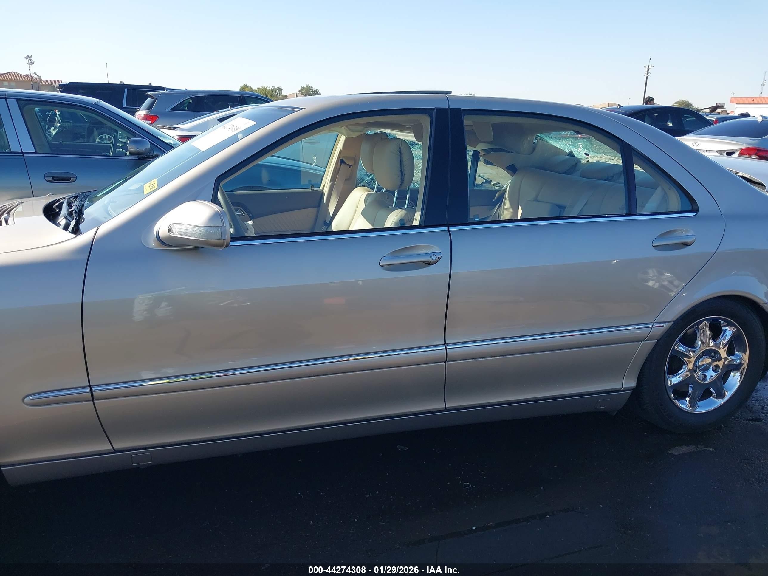 2000 Mercedes-benz S 500   Gold vin: WDBNG75J3YA058765