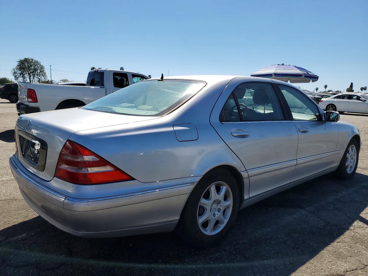 2000 Mercedes-benz S500 Silver vin: WDBNG75J3YA119144