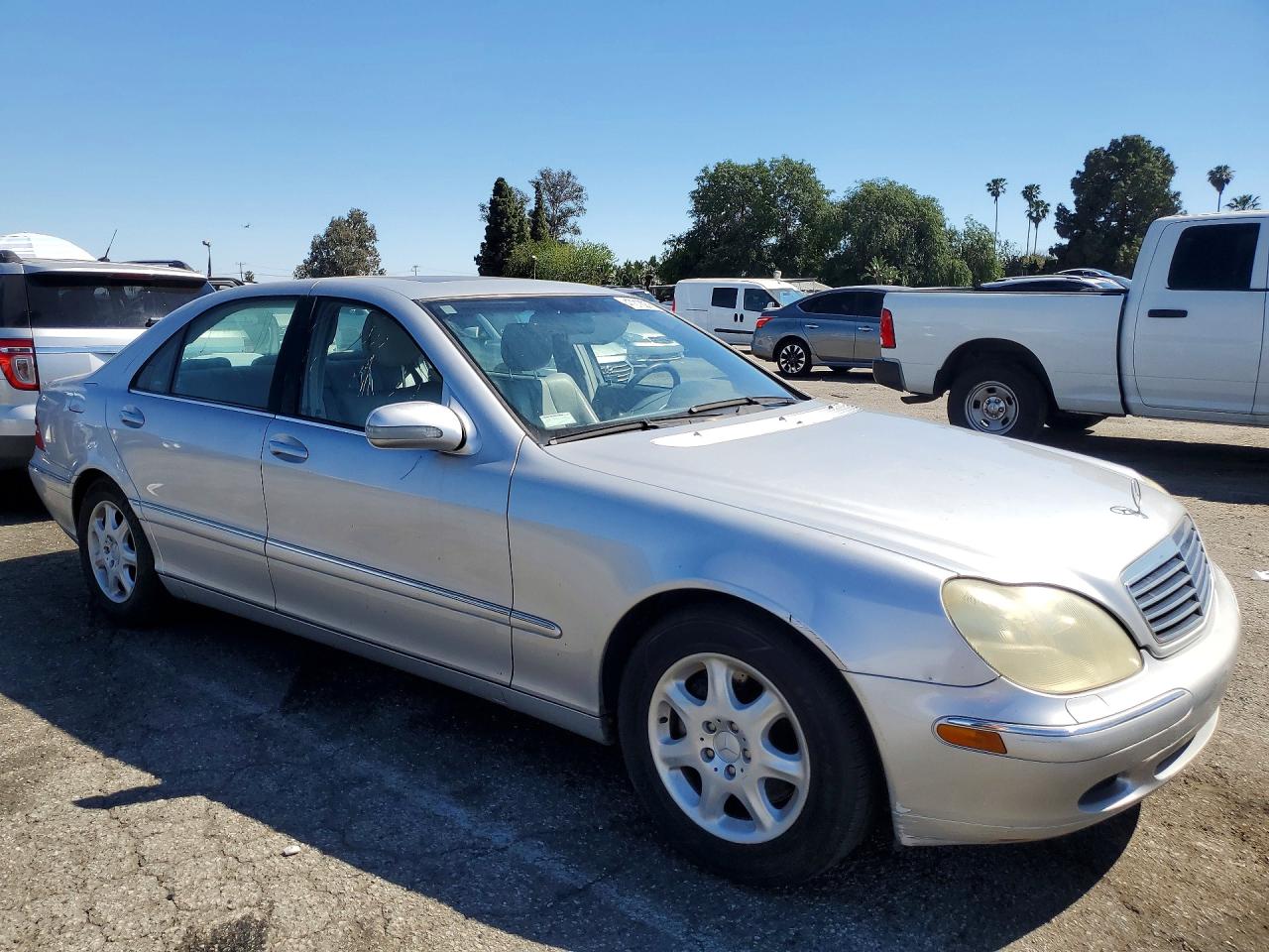 2000 Mercedes-benz S500 Silver vin: WDBNG75J3YA119144
