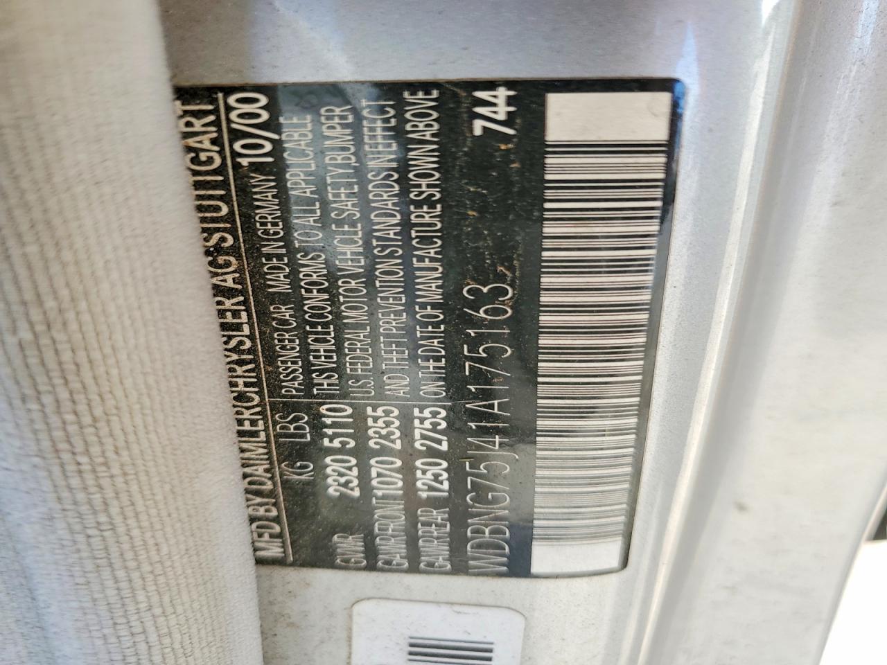 2001 Mercedes-benz S 500 Серебряный vin: WDBNG75J41A175163