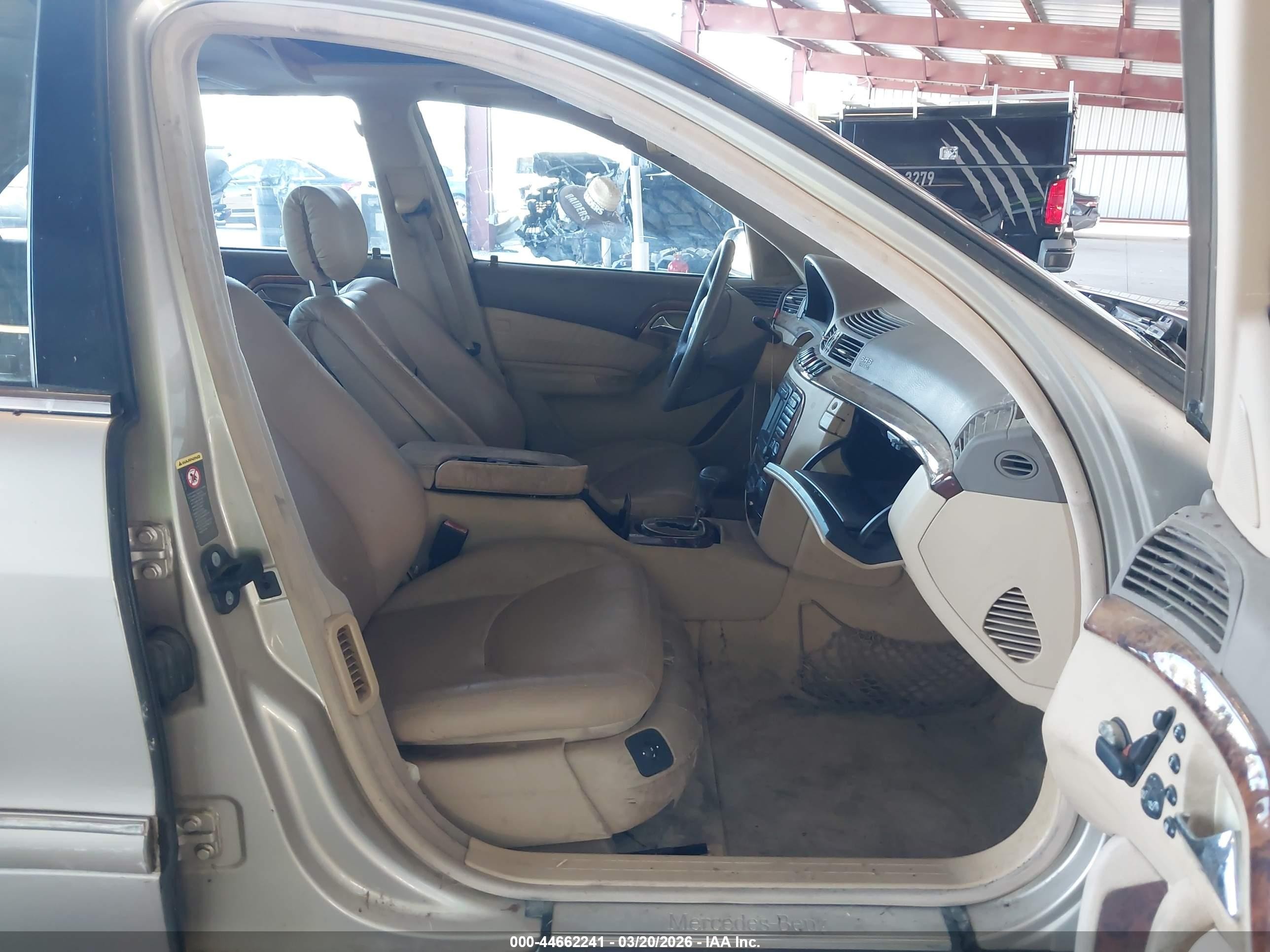 2001 Mercedes-benz S 500   Золотой vin: WDBNG75J41A175521