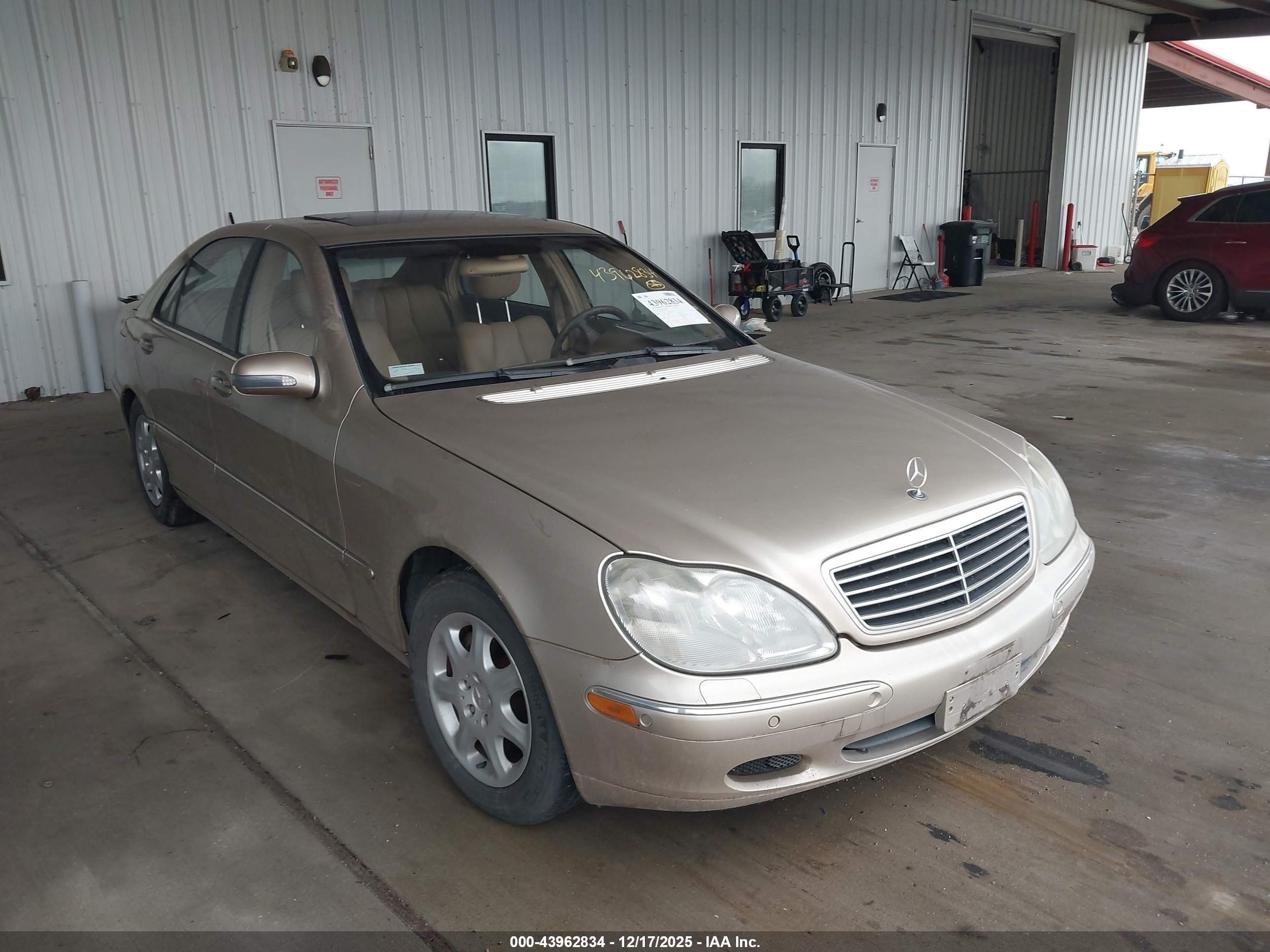 2001 Mercedes-benz S 500   Champagne vin: WDBNG75J41A178368