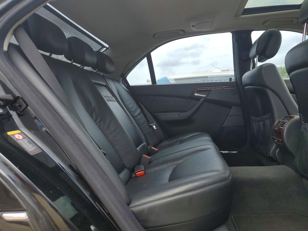 2006 Mercedes-benz S 500 Black vin: WDBNG75J46A462915