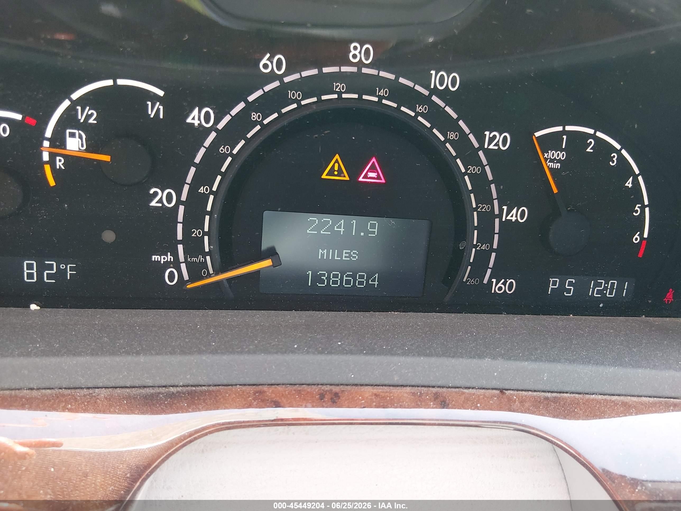 2006 Mercedes-benz S 500   Silver vin: WDBNG75J46A470688