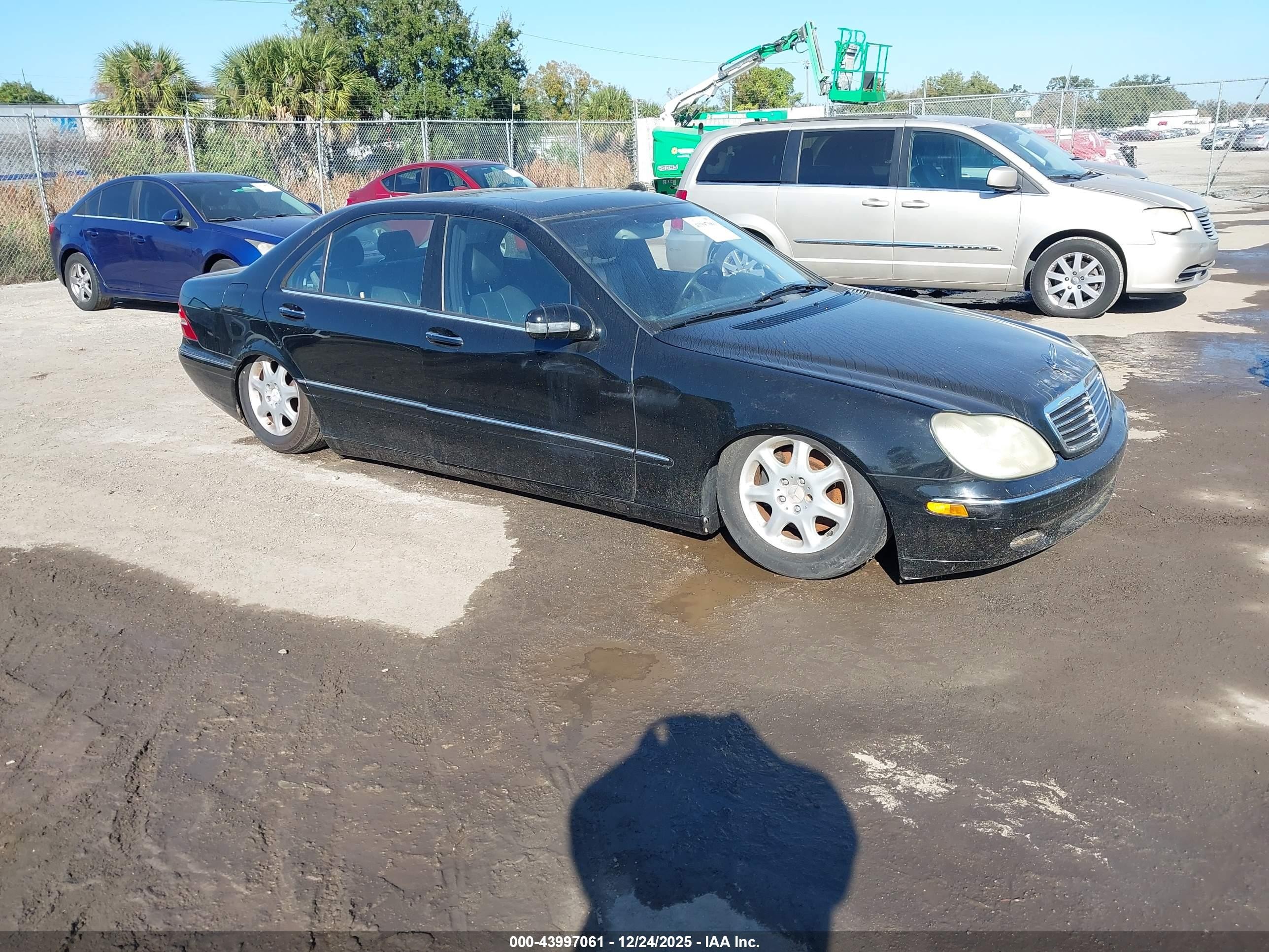 2000 Mercedes-benz S 500   Черный vin: WDBNG75J4YA041831