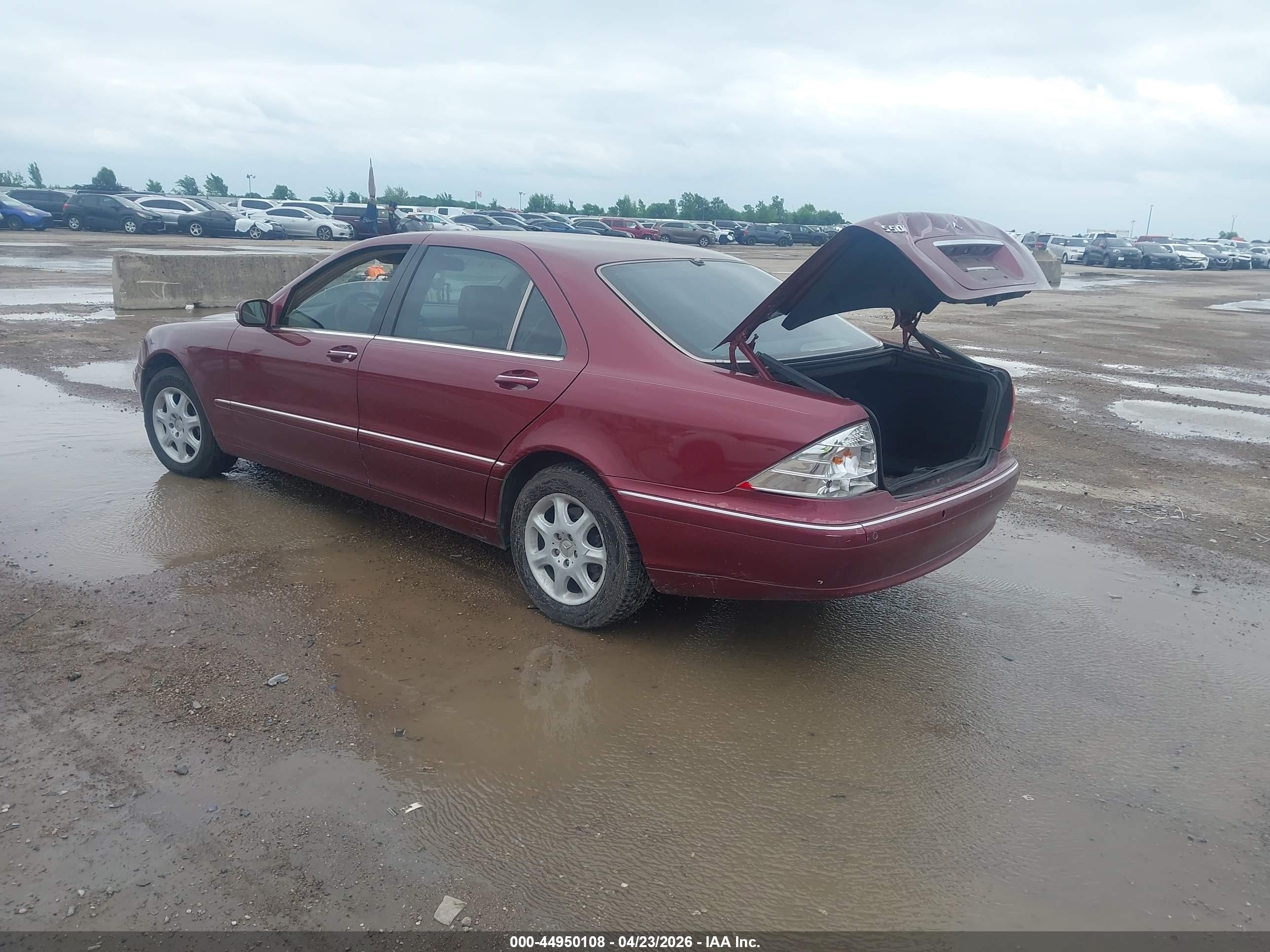 2000 Mercedes-benz S 500   Maroon vin: WDBNG75J4YA103972