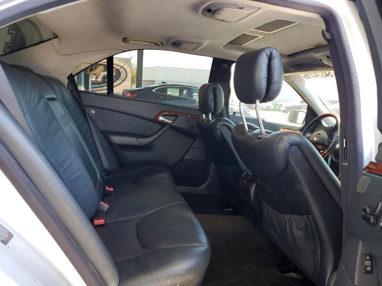 2000 Mercedes-benz S-class S500 Silver vin: WDBNG75J4YA116883