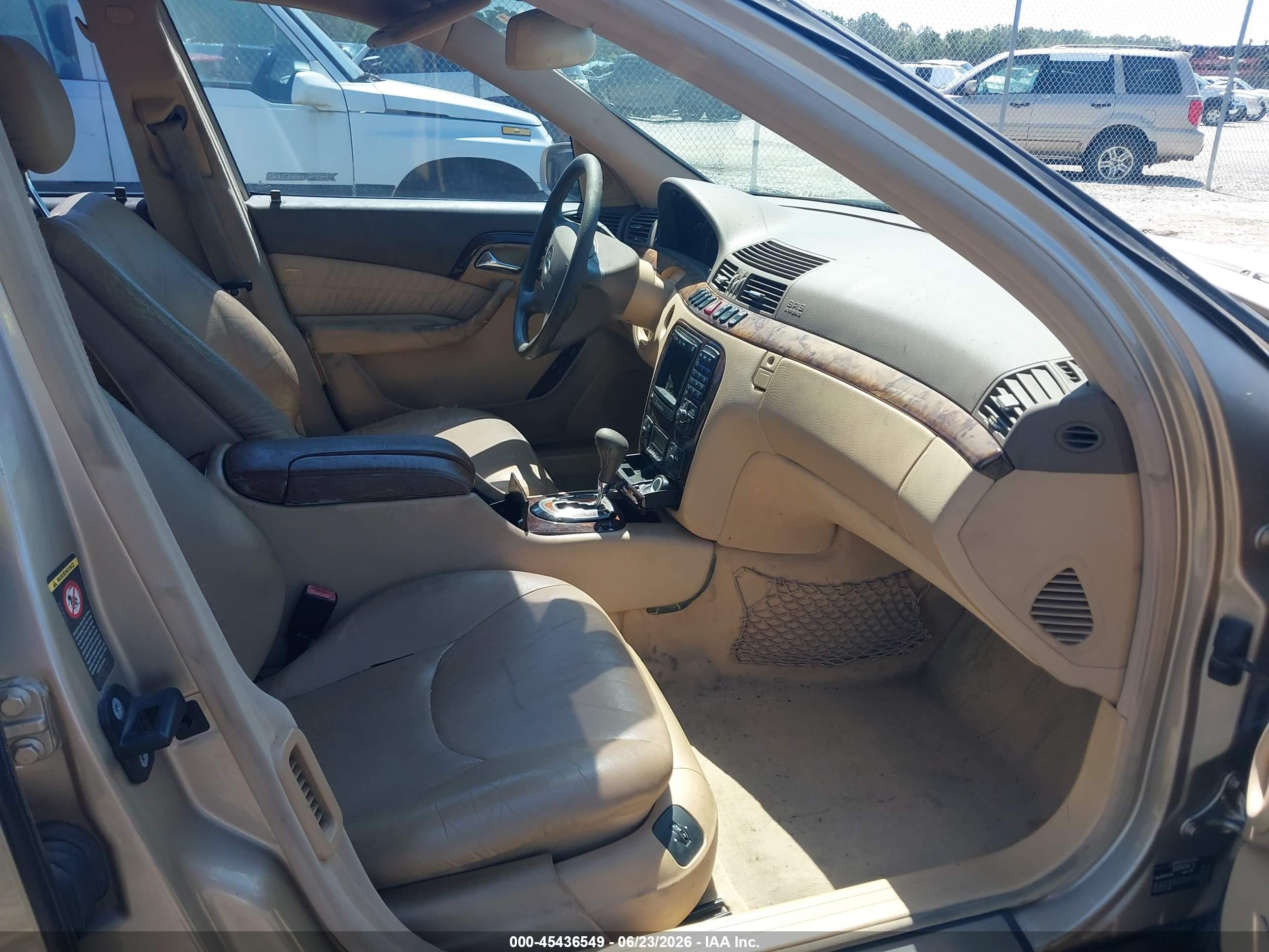2000 Mercedes-benz S 500   Золотой vin: WDBNG75J4YA130377