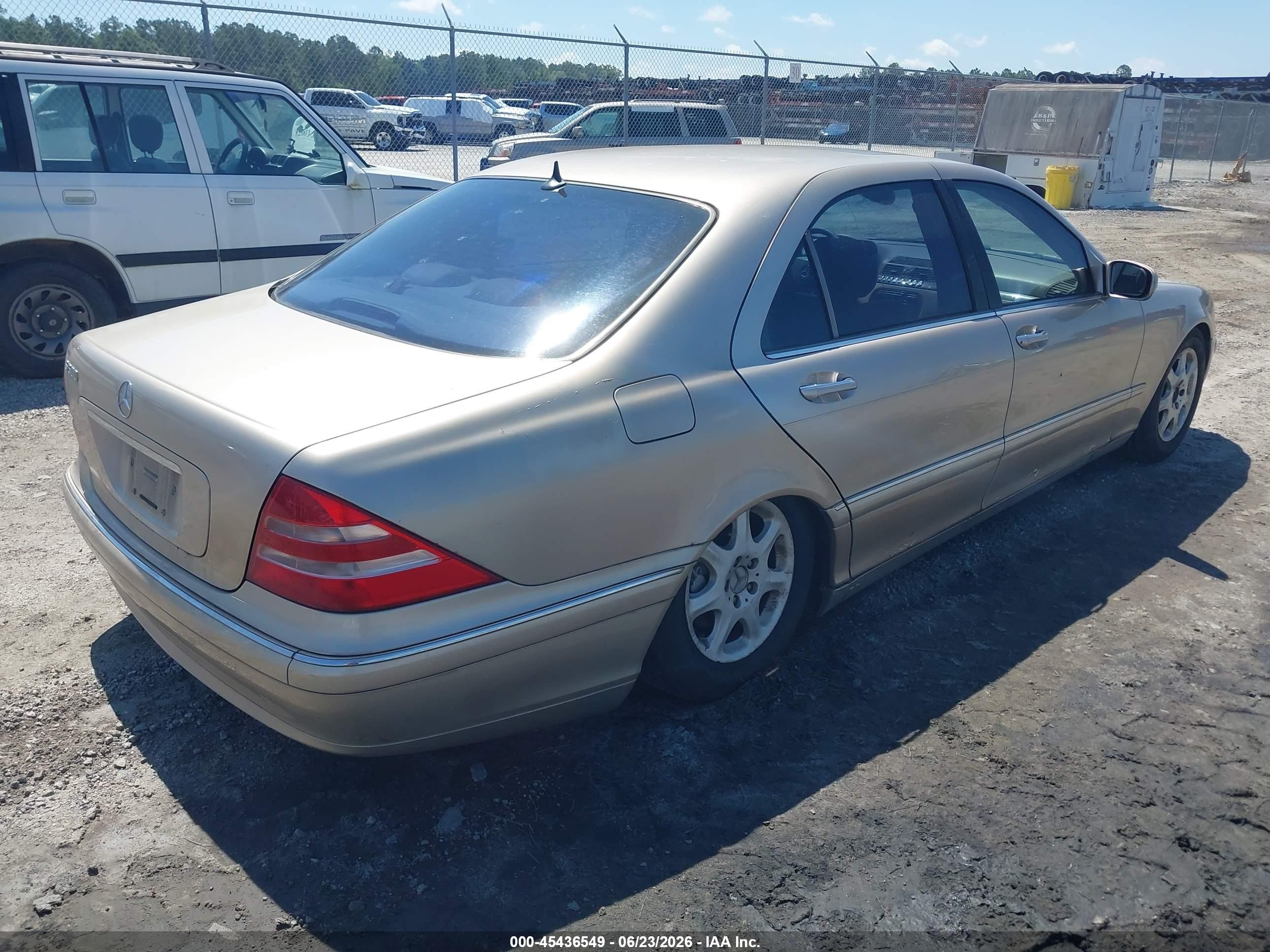 2000 Mercedes-benz S 500   Золотой vin: WDBNG75J4YA130377