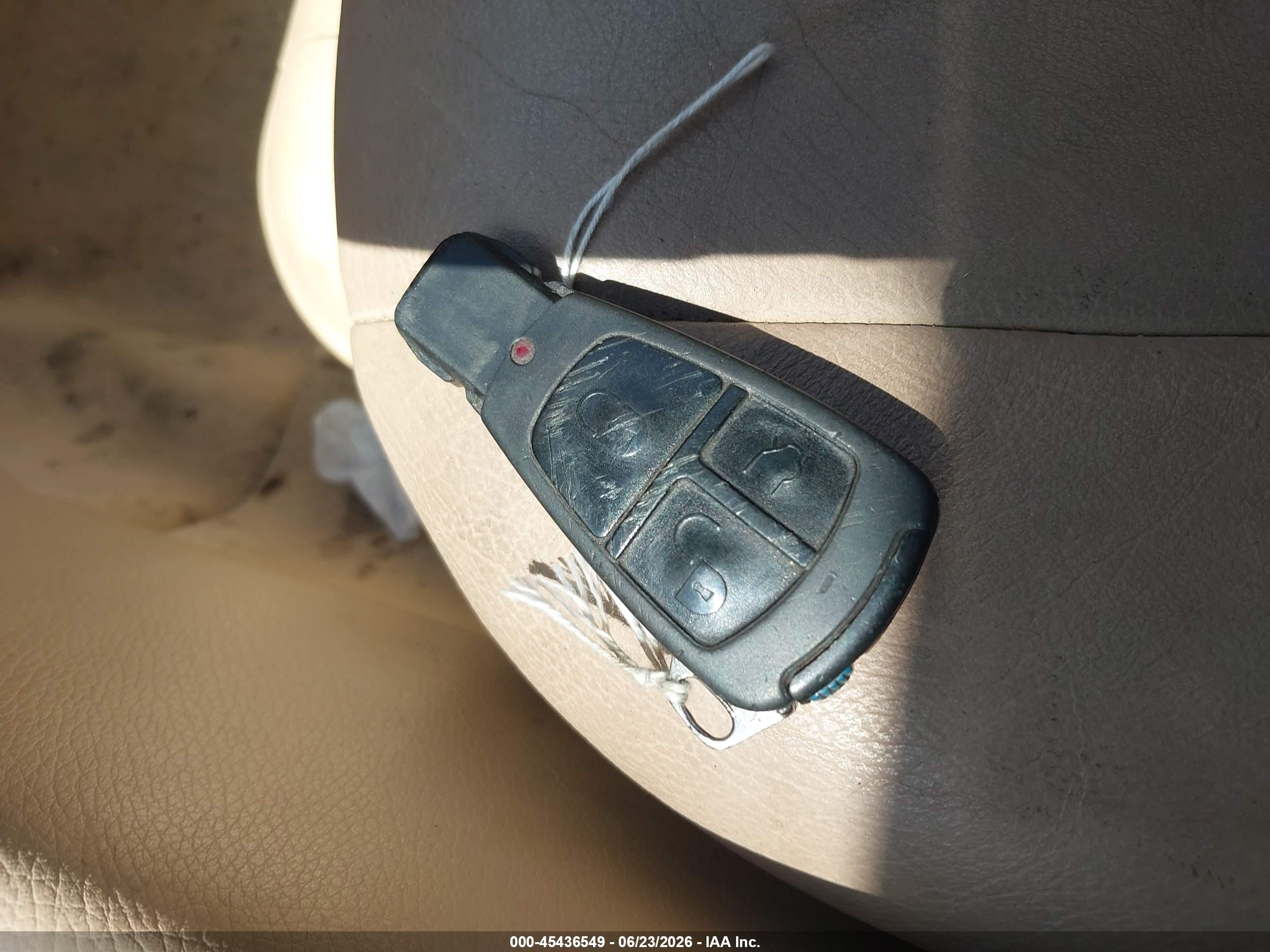 2000 Mercedes-benz S 500   Золотой vin: WDBNG75J4YA130377