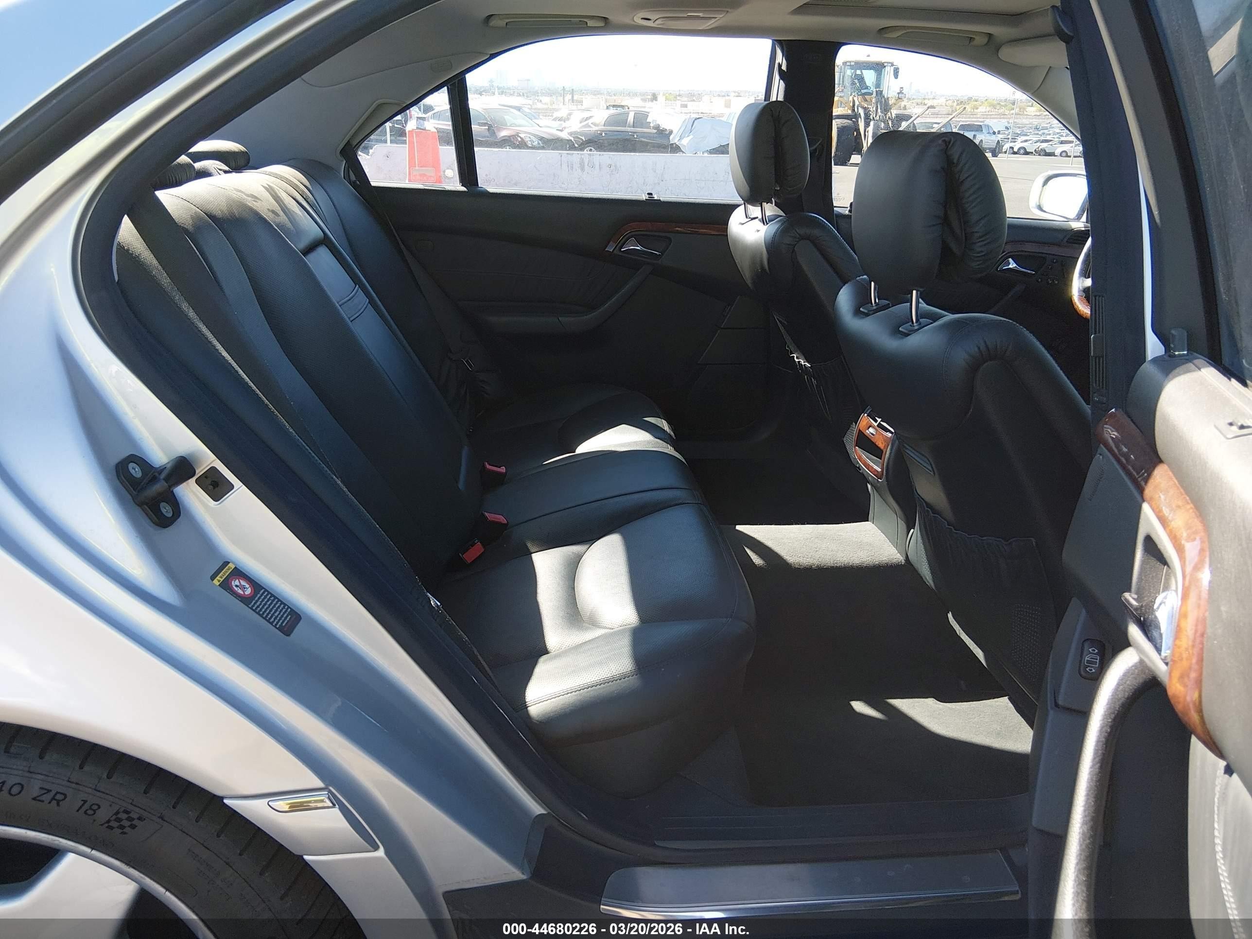 2001 Mercedes-benz S 500   Silver vin: WDBNG75J51A160977