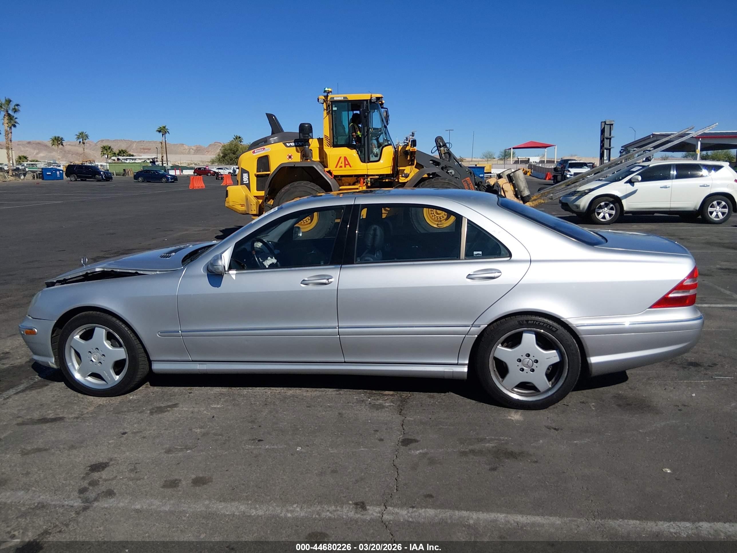 2001 Mercedes-benz S 500   Silver vin: WDBNG75J51A160977