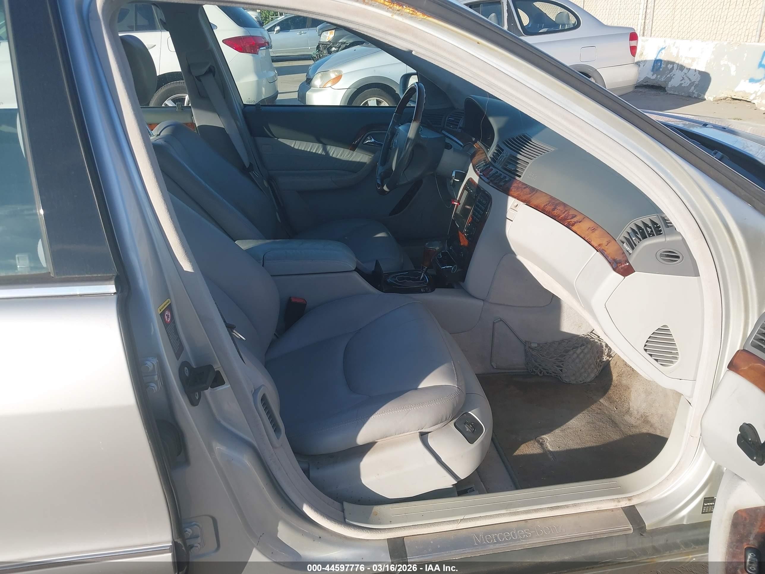 2002 Mercedes-benz S 500 Silver vin: WDBNG75J52A233265