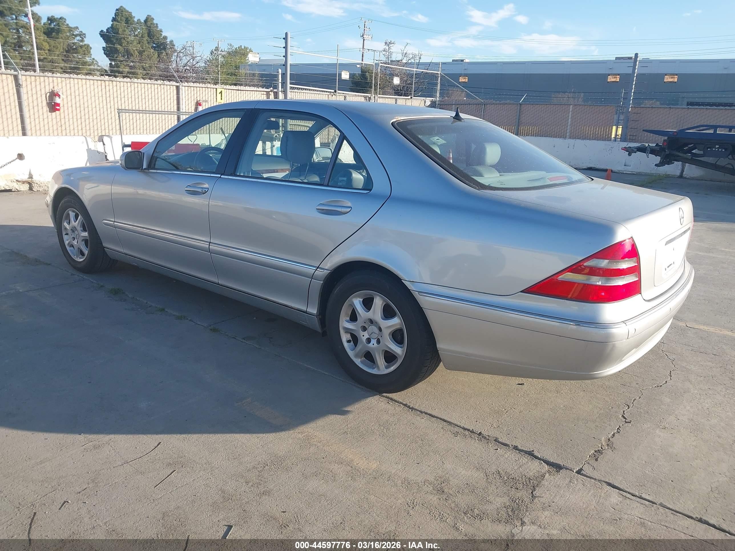 2002 Mercedes-benz S 500 Silver vin: WDBNG75J52A233265