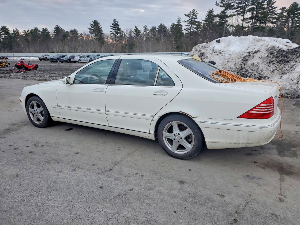 2004 Mercedes-benz S 500 White vin: WDBNG75J54A394492