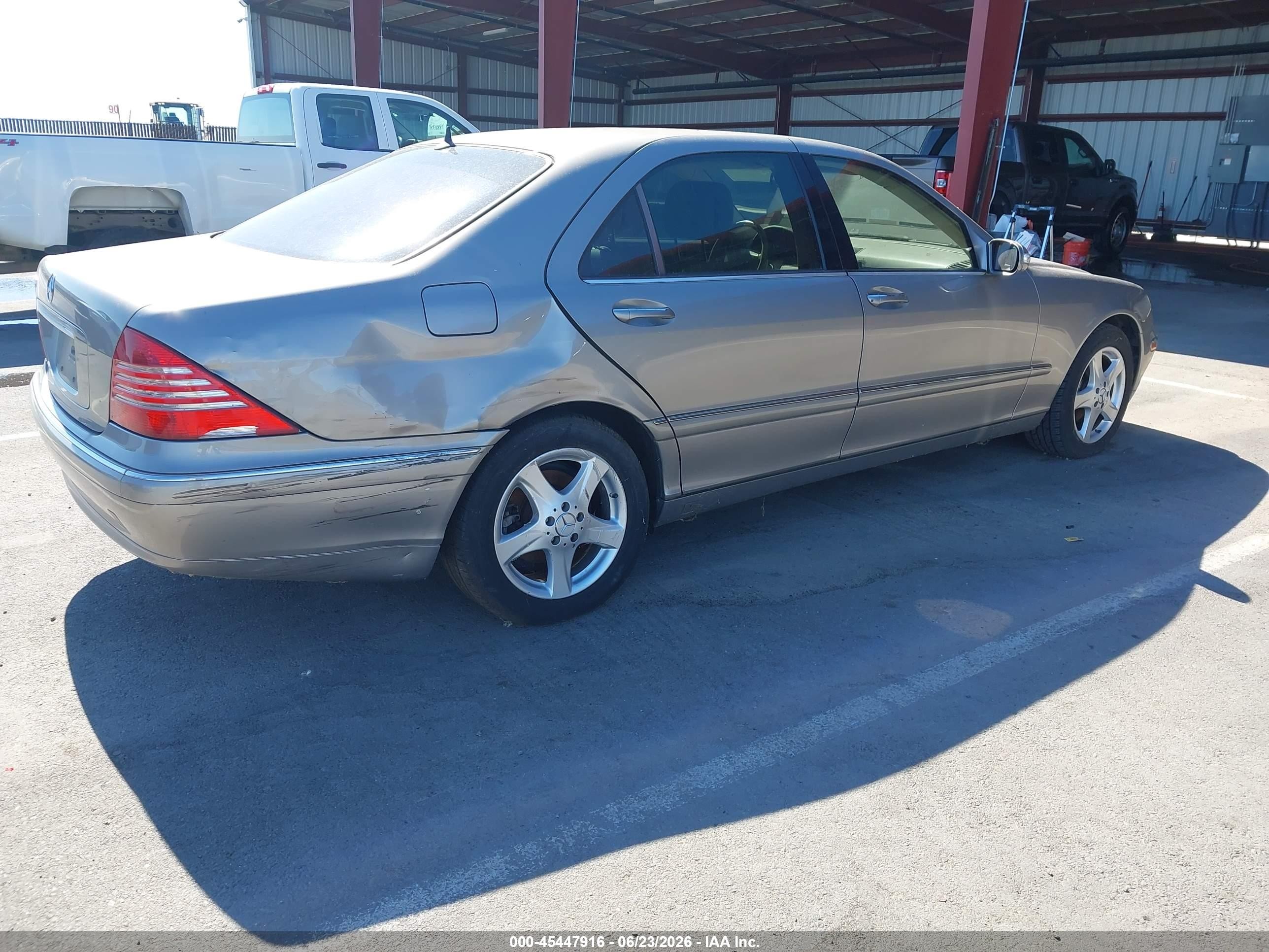 2004 Mercedes-benz S 500   Champagne vin: WDBNG75J54A397568