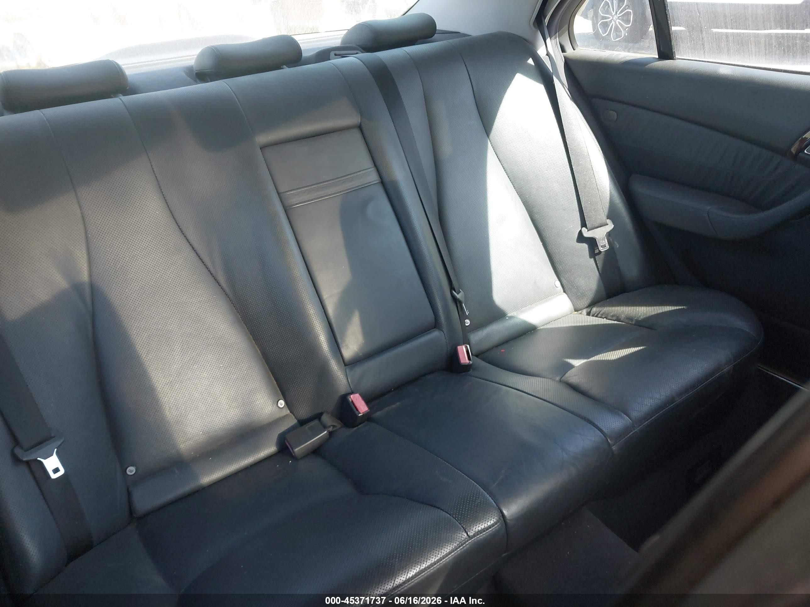 2006 Mercedes-benz S 500   Black vin: WDBNG75J56A467444
