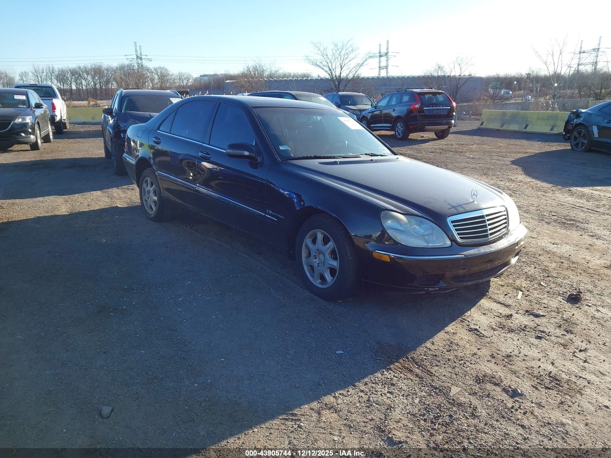 2000 Mercedes-benz S 500   Черный vin: WDBNG75J5YA107352