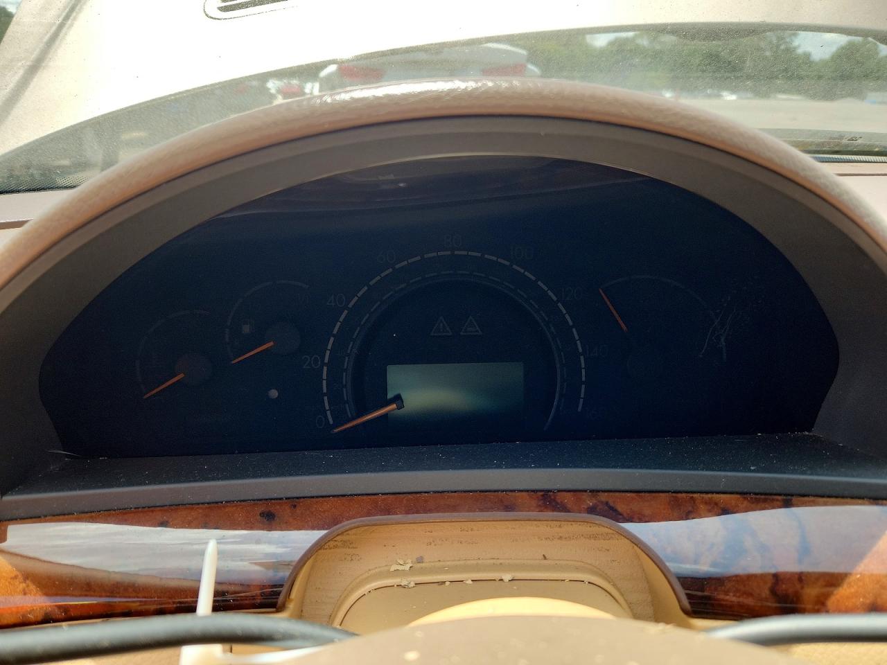 2002 Mercedes-benz S 500 Gold vin: WDBNG75J62A254173