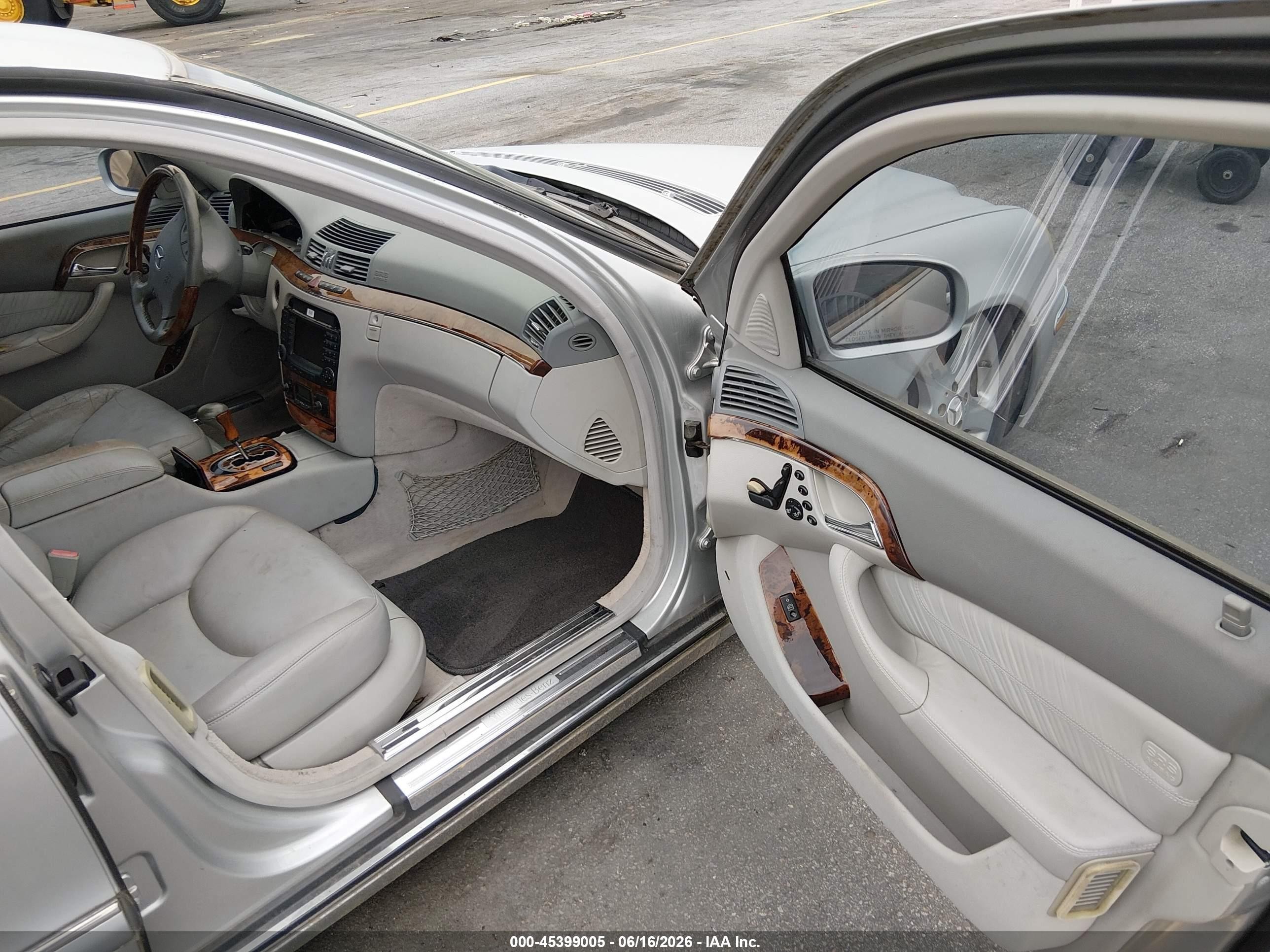 2005 Mercedes-benz S 500   Silver vin: WDBNG75J65A447864