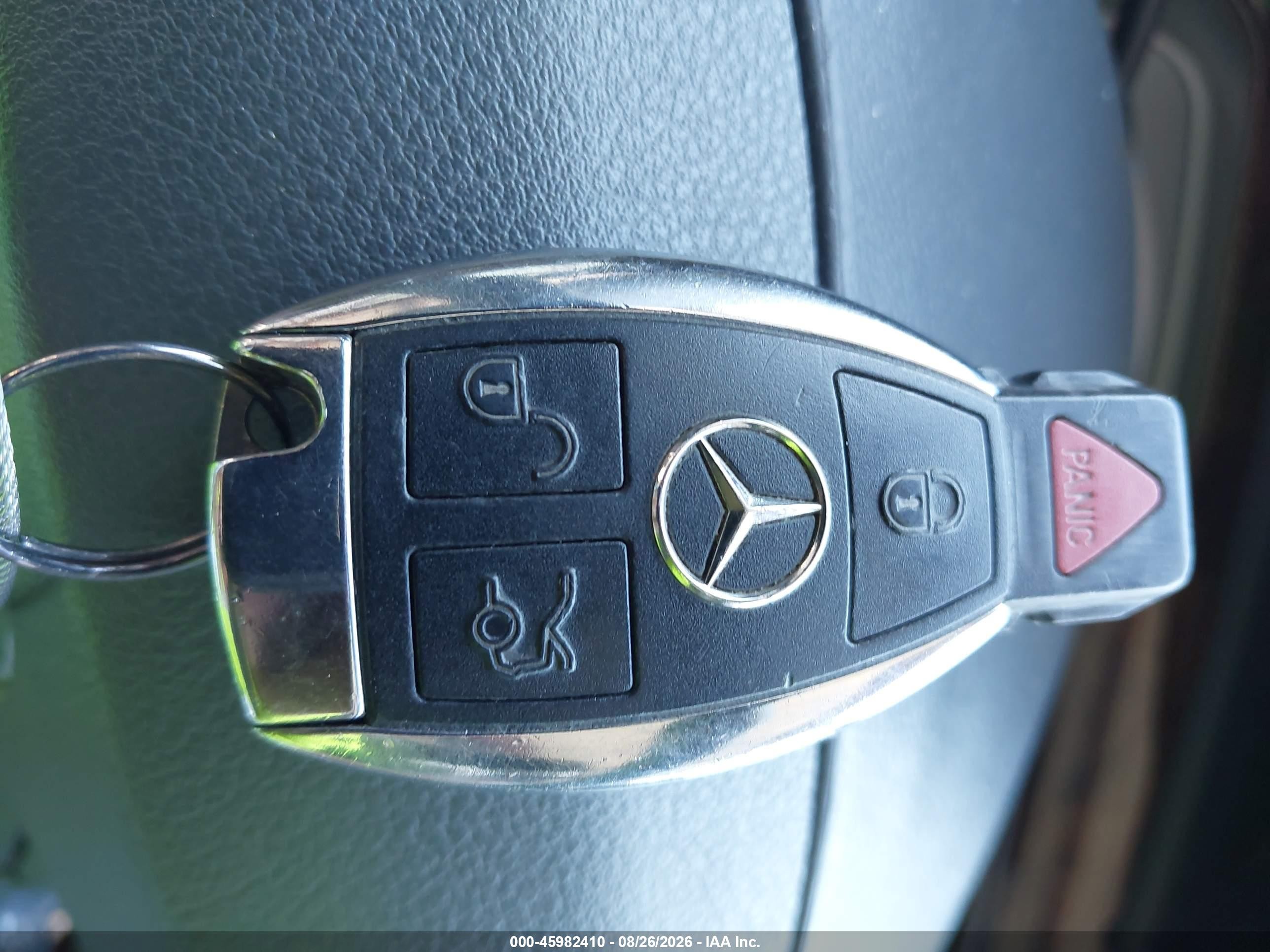 2000 Mercedes-benz S 500   Black vin: WDBNG75J6YA114326