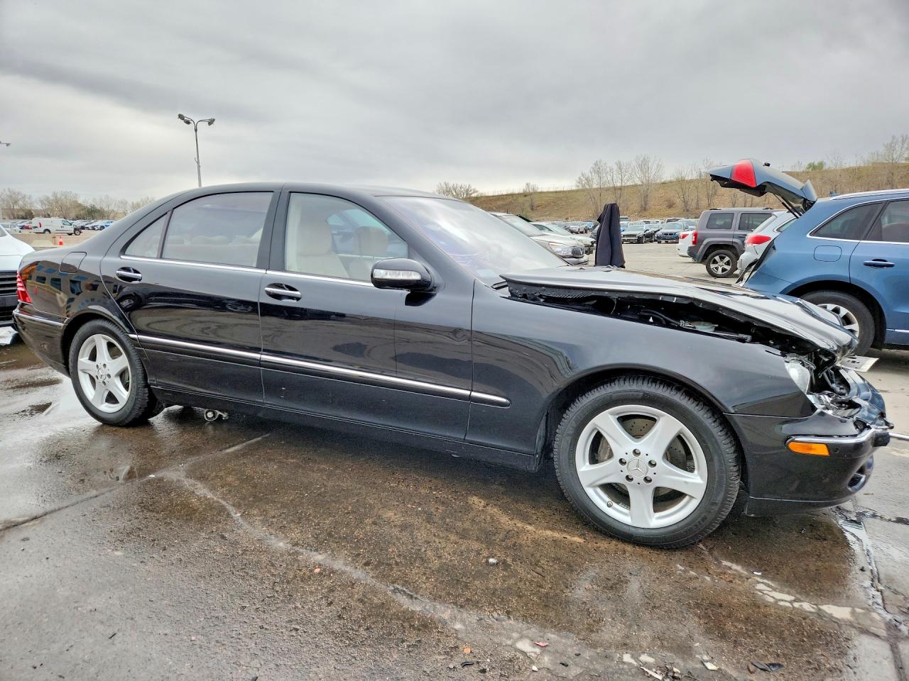 2005 Mercedes-benz S 500 Черный vin: WDBNG75J75A441569