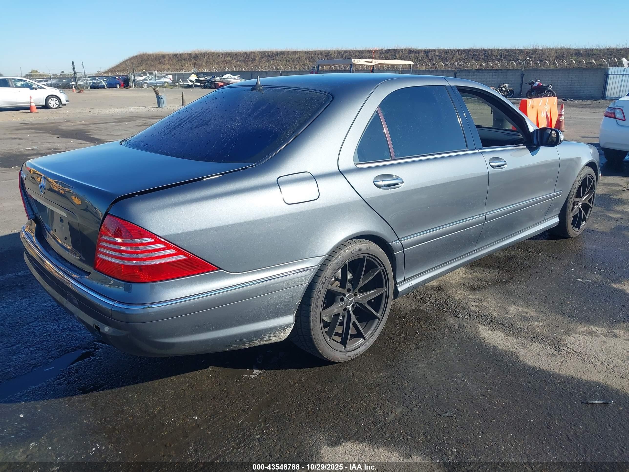2006 Mercedes-benz S 500   Серый vin: WDBNG75J76A483516