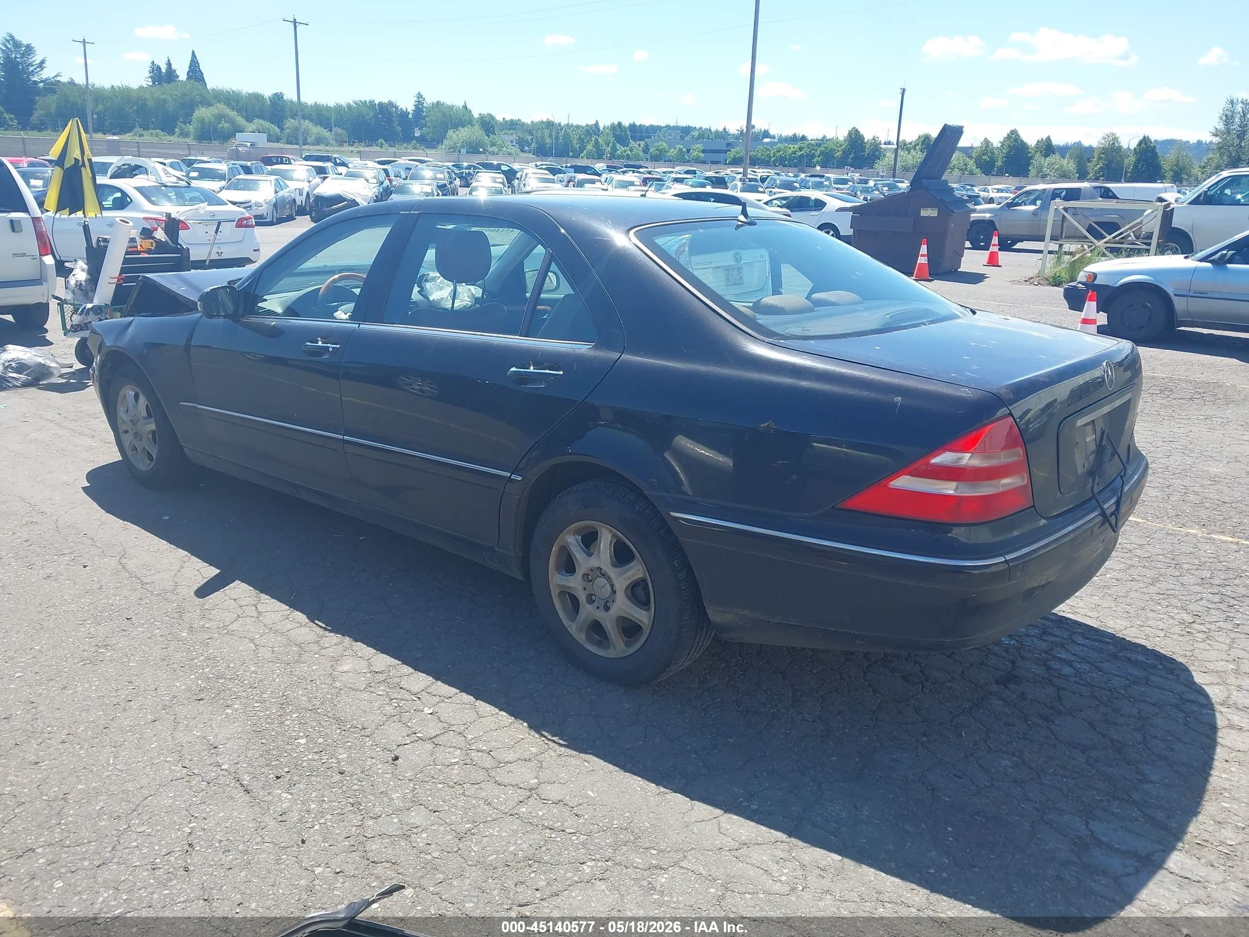 2000 Mercedes-benz S 500   Black vin: WDBNG75J7YA118028