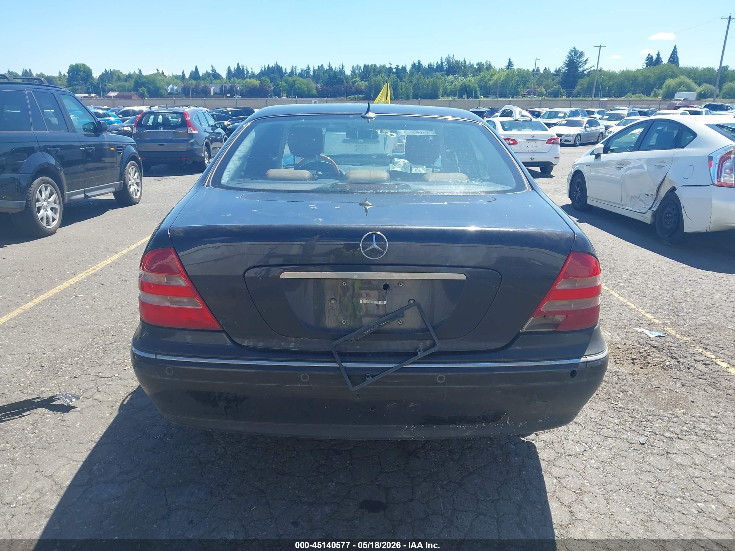 2000 Mercedes-benz S 500   Black vin: WDBNG75J7YA118028