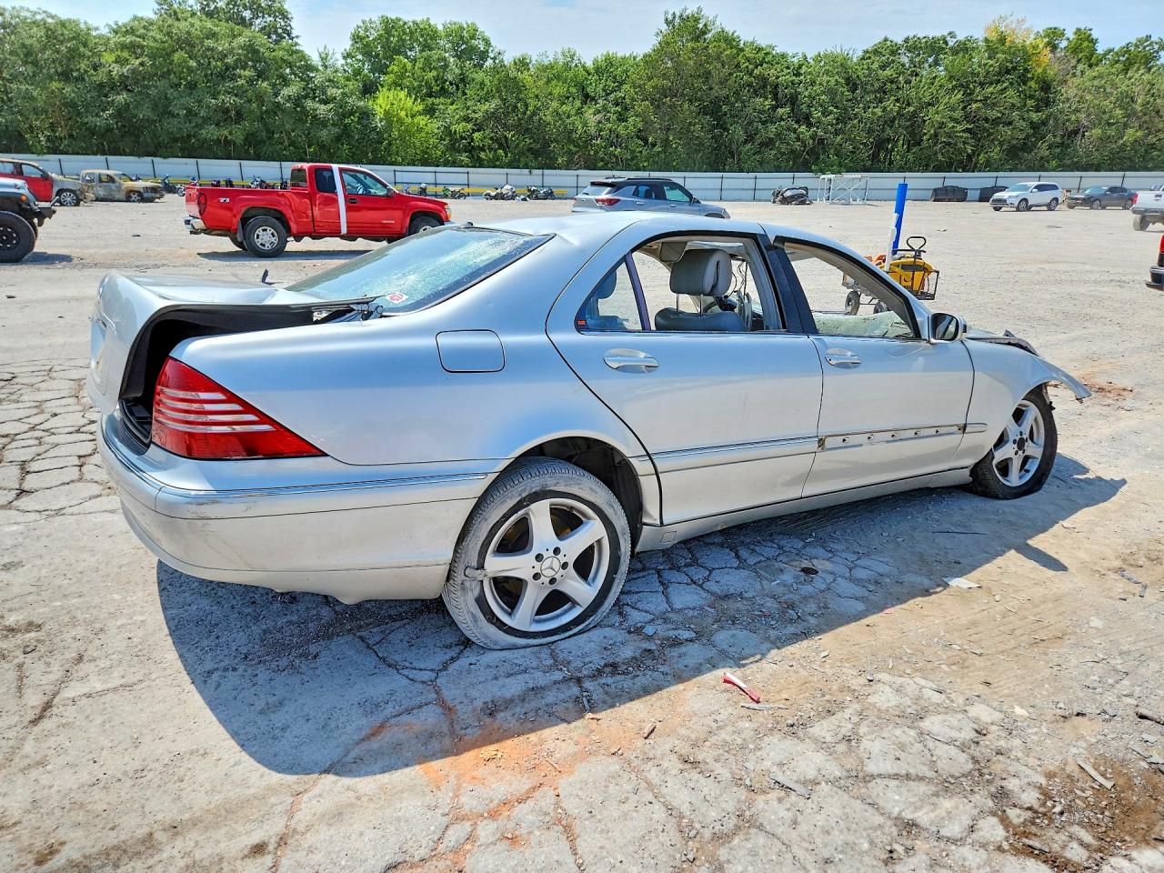 2004 Mercedes-benz S 500 Silver vin: WDBNG75J84A395183