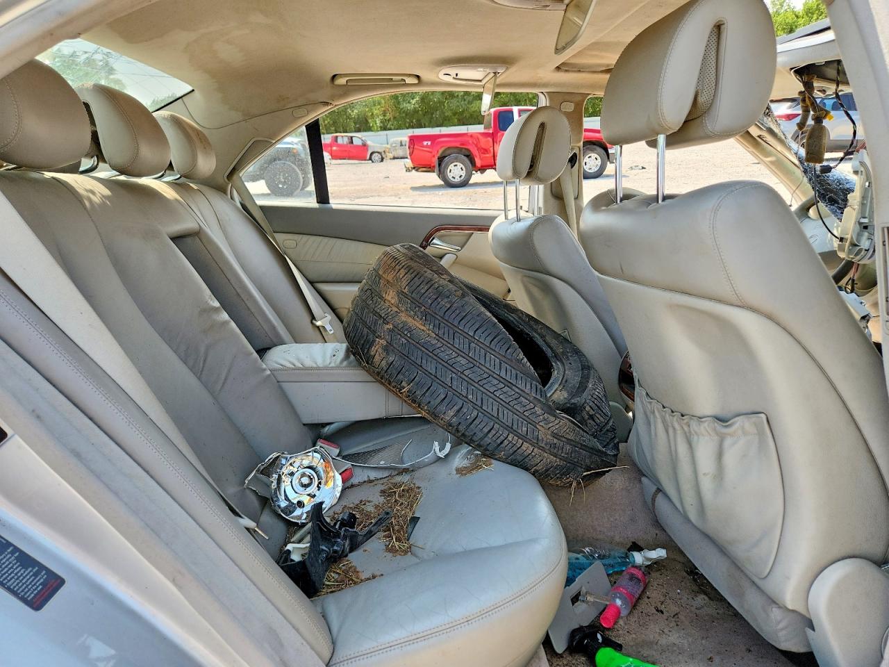 2004 Mercedes-benz S 500 Silver vin: WDBNG75J84A395183