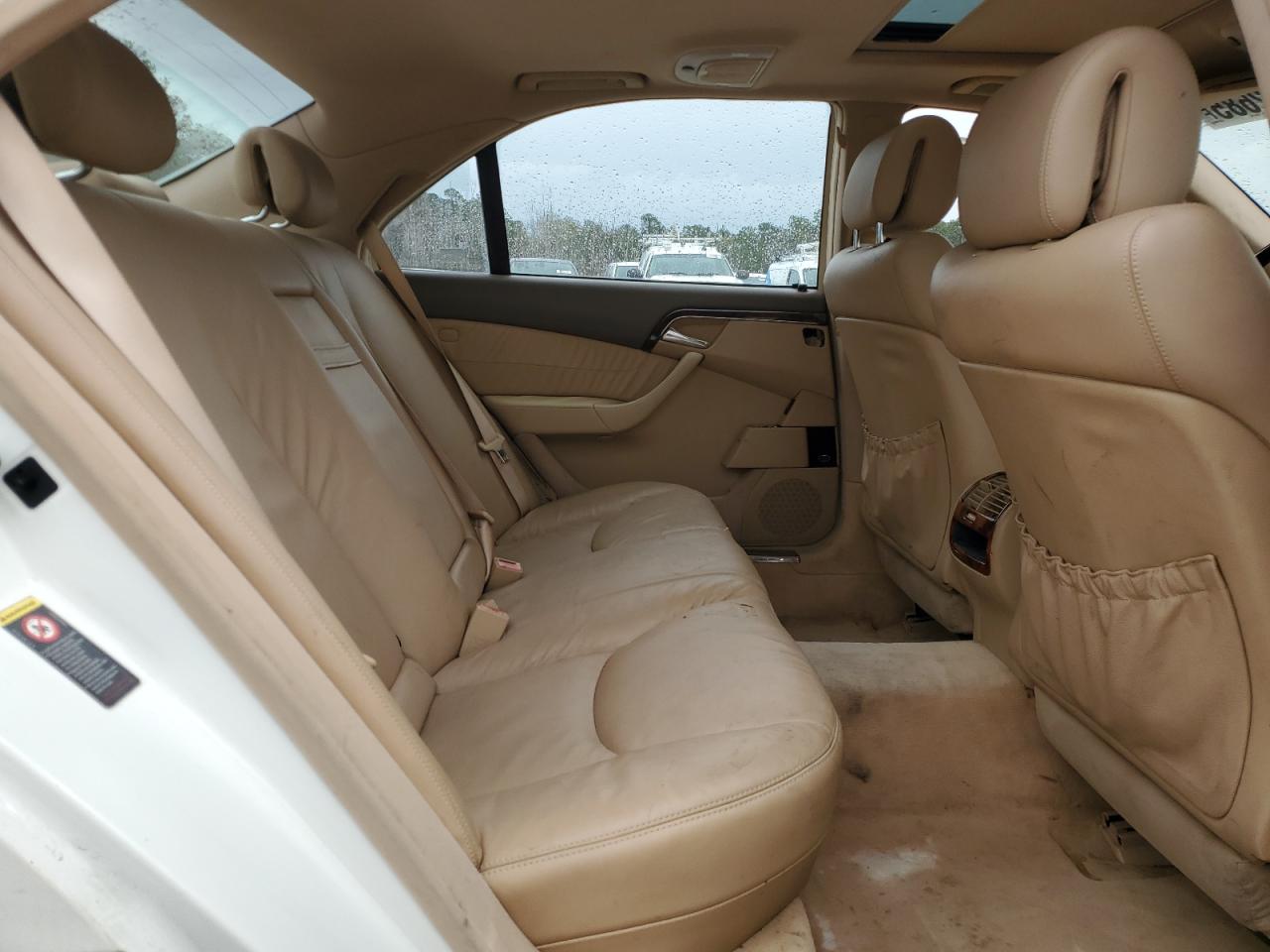 2004 Mercedes-benz S 500 White vin: WDBNG75J84A399170