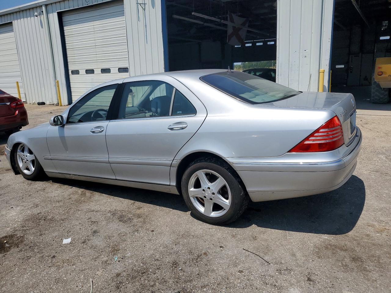 2004 Mercedes-benz S 500 Silver vin: WDBNG75J84A403122