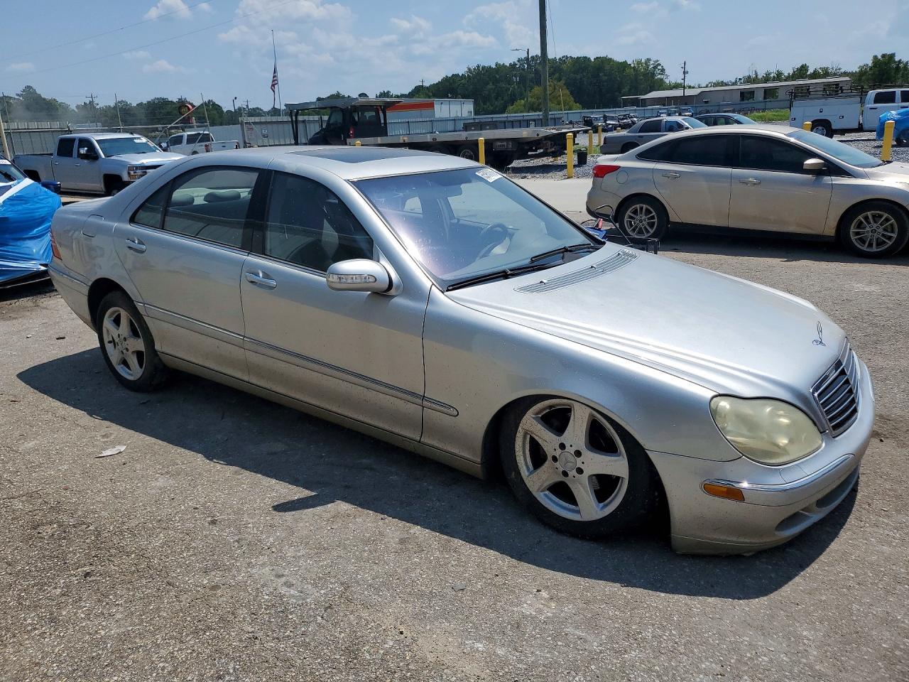 2004 Mercedes-benz S 500 Silver vin: WDBNG75J84A403122