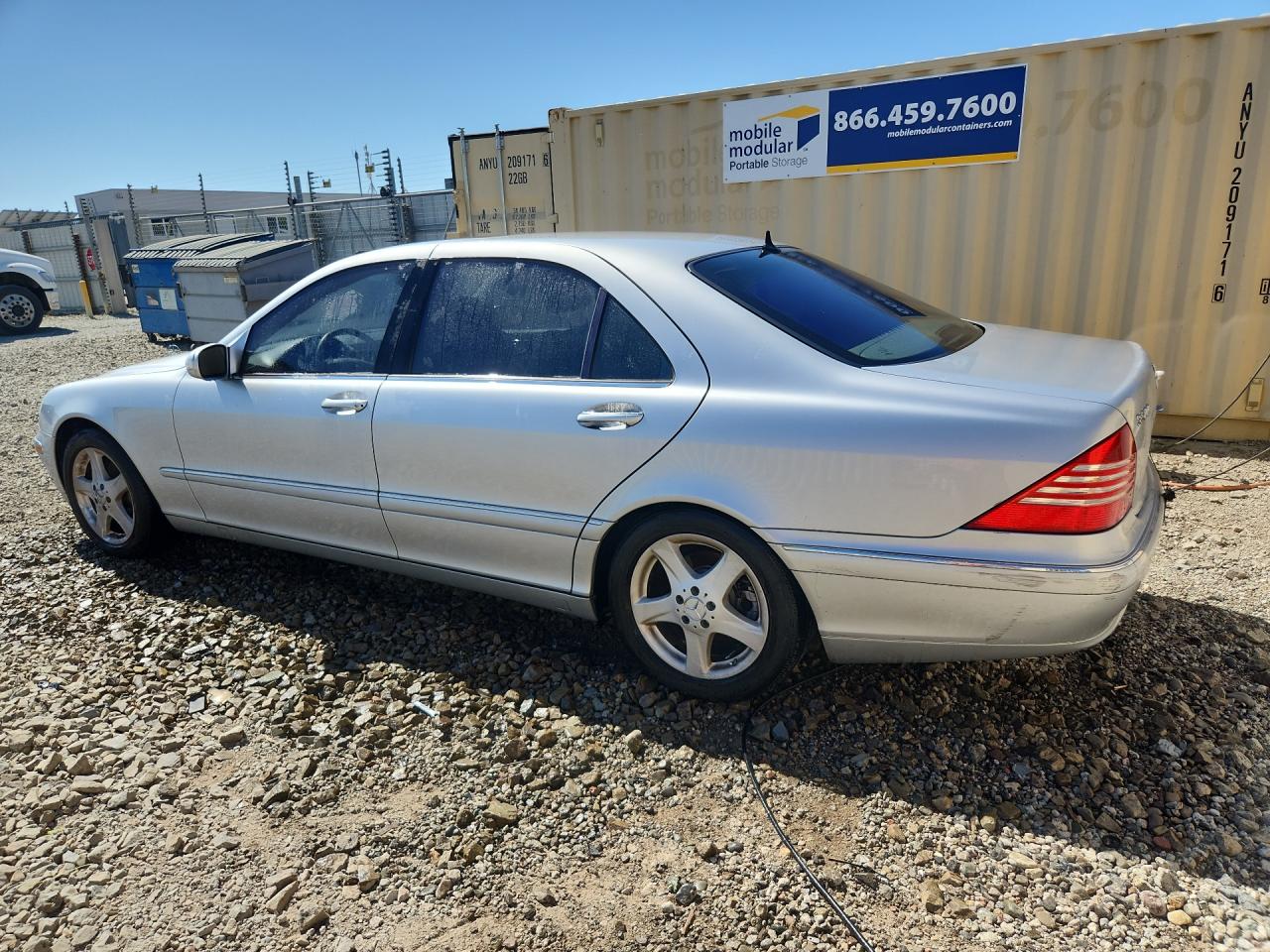 2005 Mercedes-benz S 500 Белый vin: WDBNG75J85A445520 Damage: Rear Bumper/Cover, Scraped, 5 To 6 Inches
