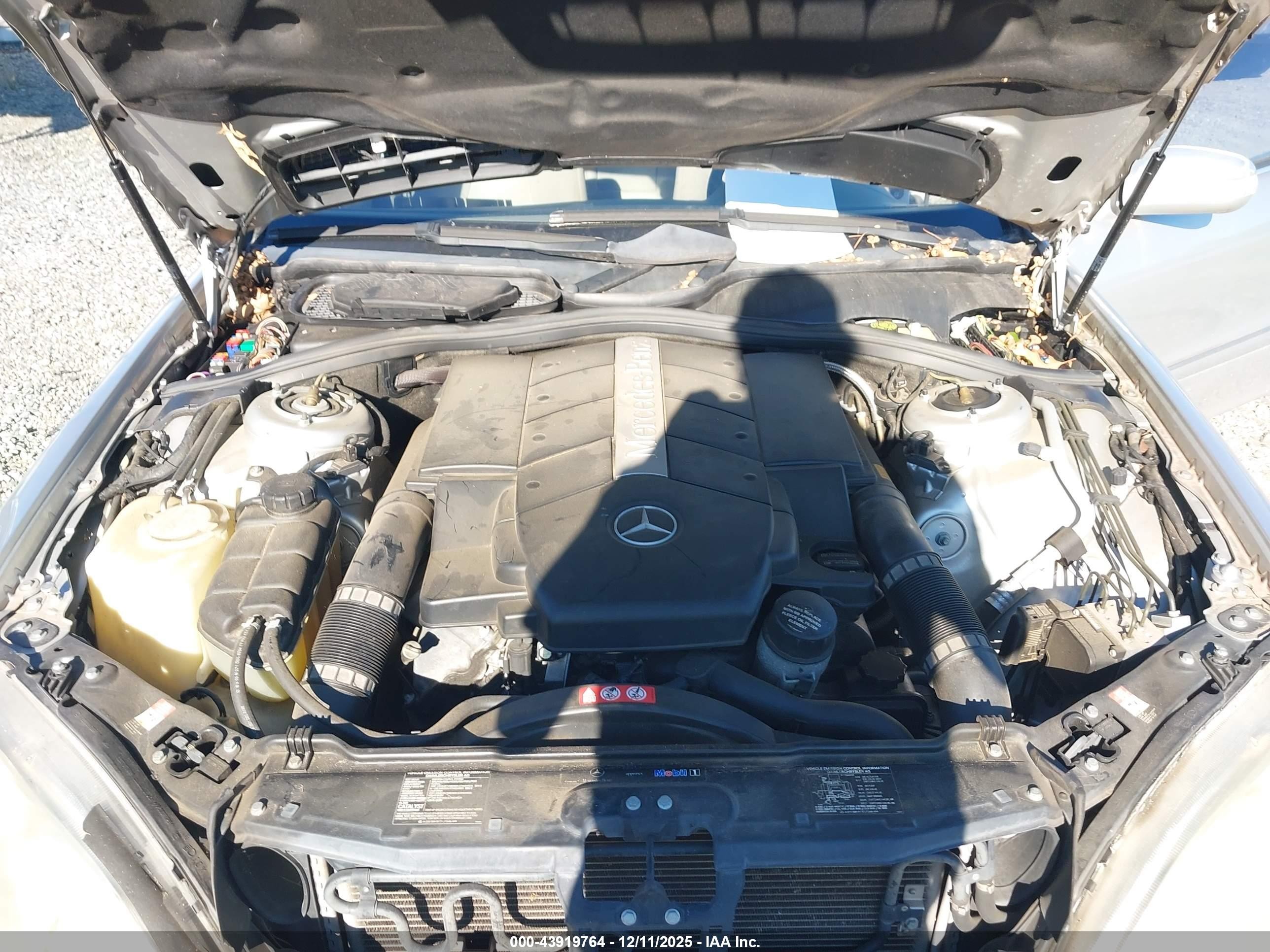 2006 Mercedes-benz S 500   Серебряный vin: WDBNG75J86A464179