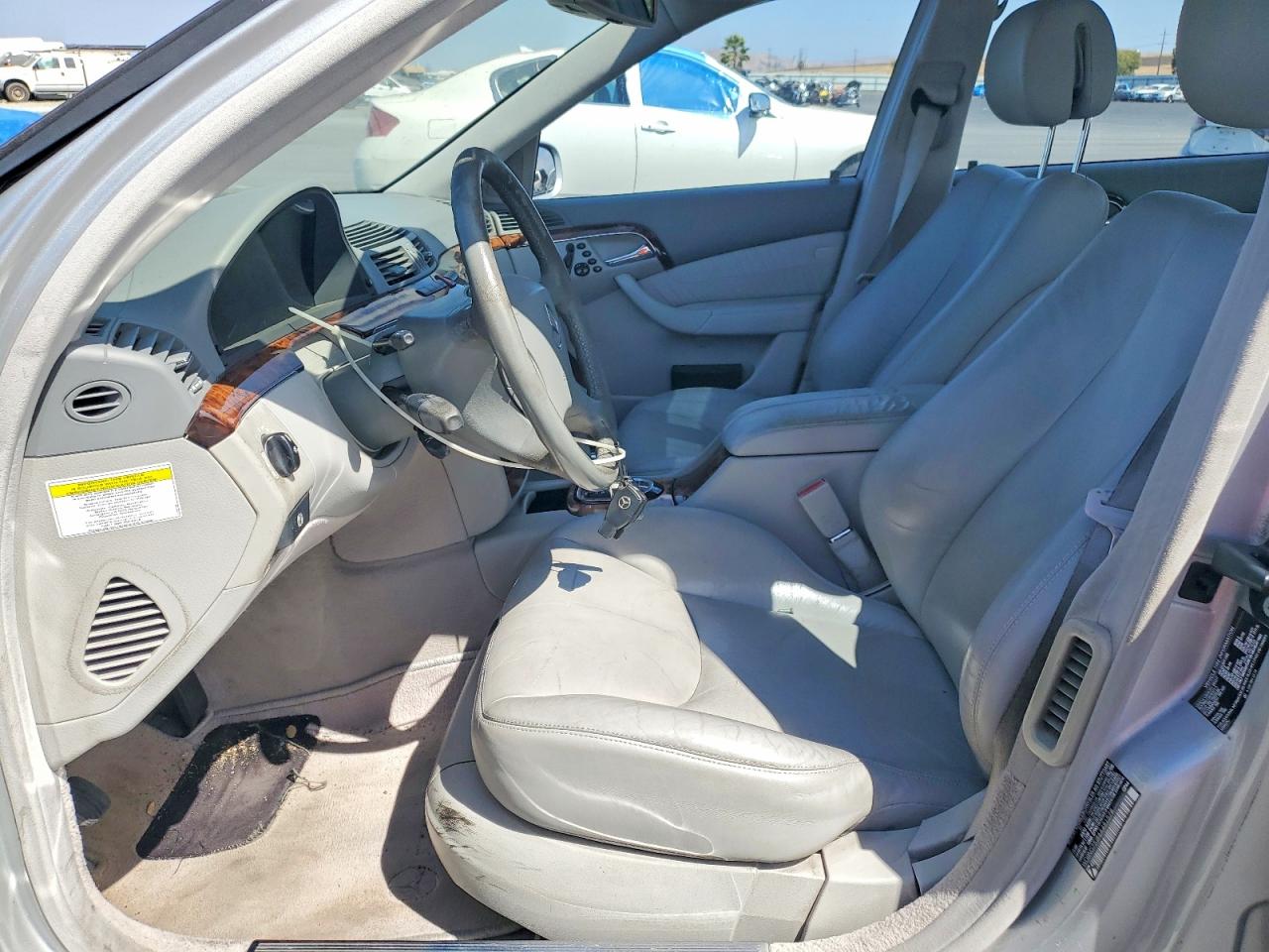2006 Mercedes-benz S 500 Silver vin: WDBNG75J86A481578