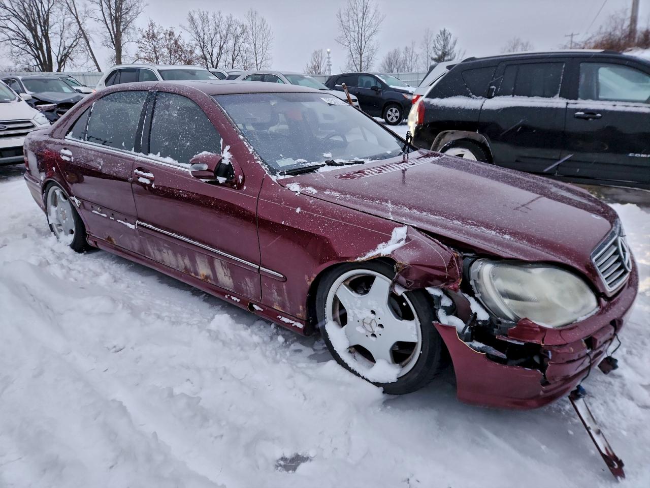 2002 Mercedes-benz S 500 Maroon vin: WDBNG75J92A243622