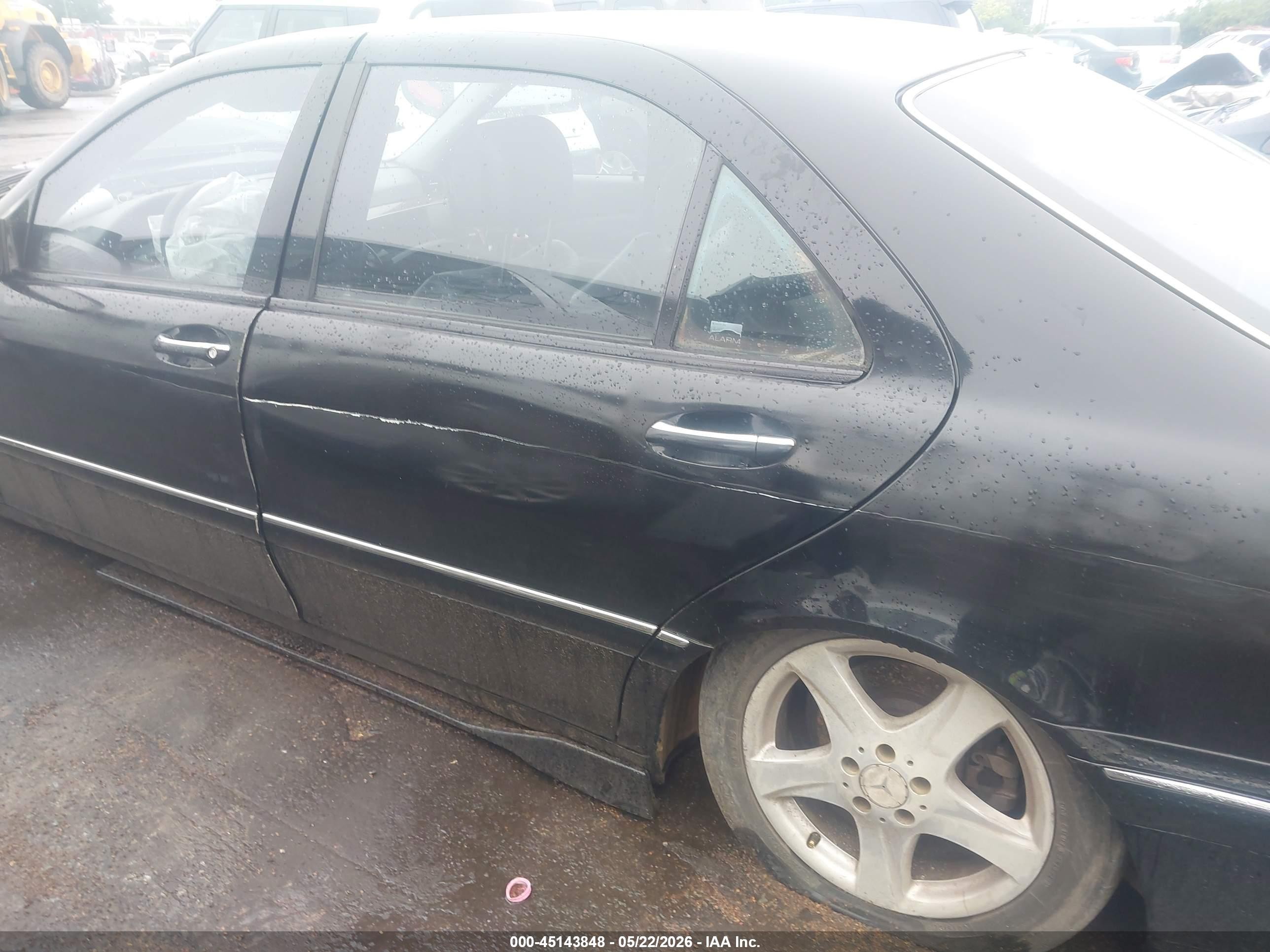2004 Mercedes-benz S 500   Черный vin: WDBNG75J94A429616