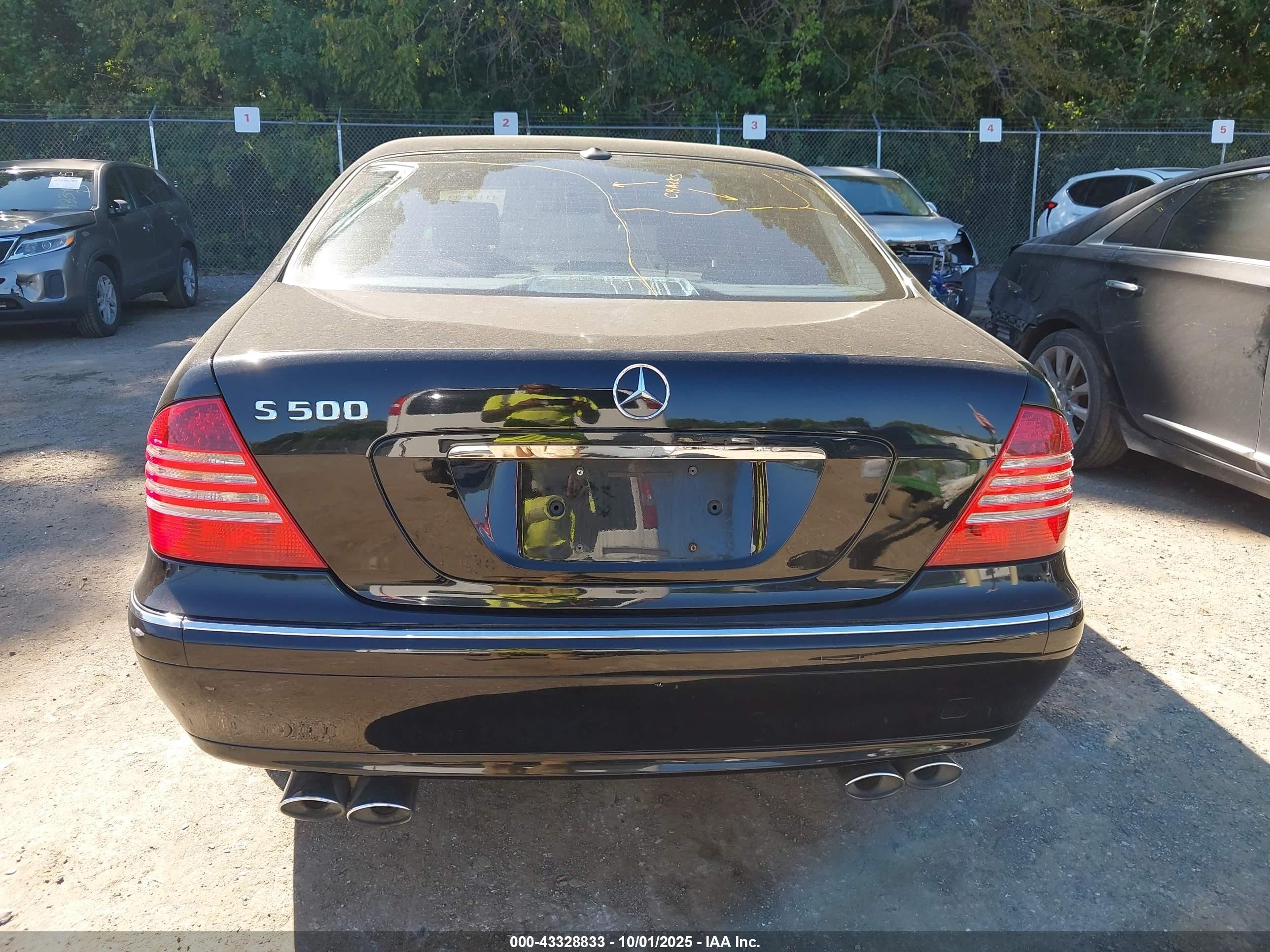 2000 Mercedes-benz S 500   Black vin: WDBNG75J9YA081063