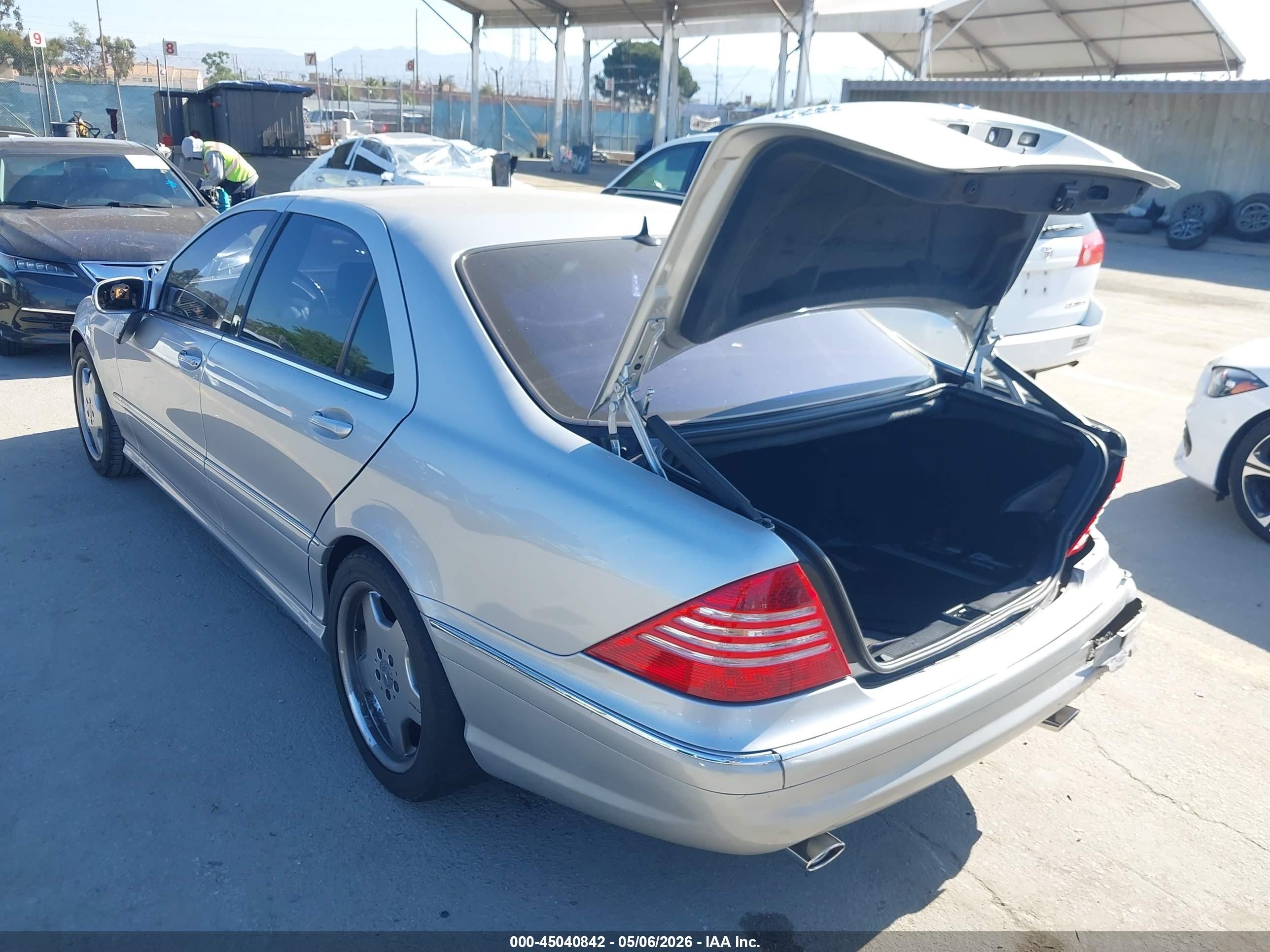 2002 Mercedes-benz S 500   Silver vin: WDBNG75JX2A227168