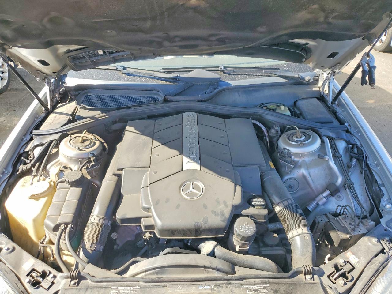 2006 Mercedes-benz S 500 Silver vin: WDBNG75JX6A462210