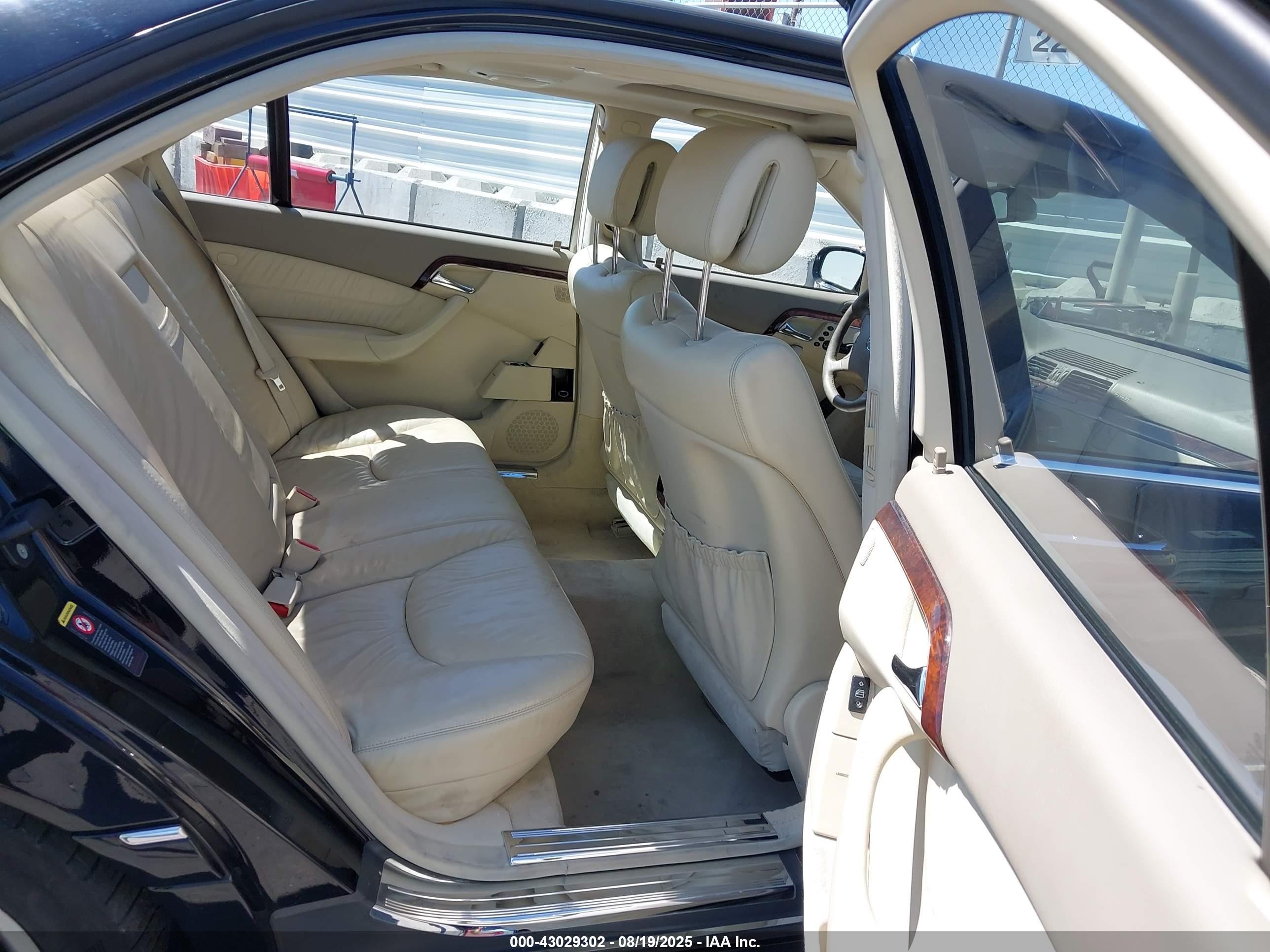 2006 Mercedes-benz S 500   Черный vin: WDBNG75JX6A463891