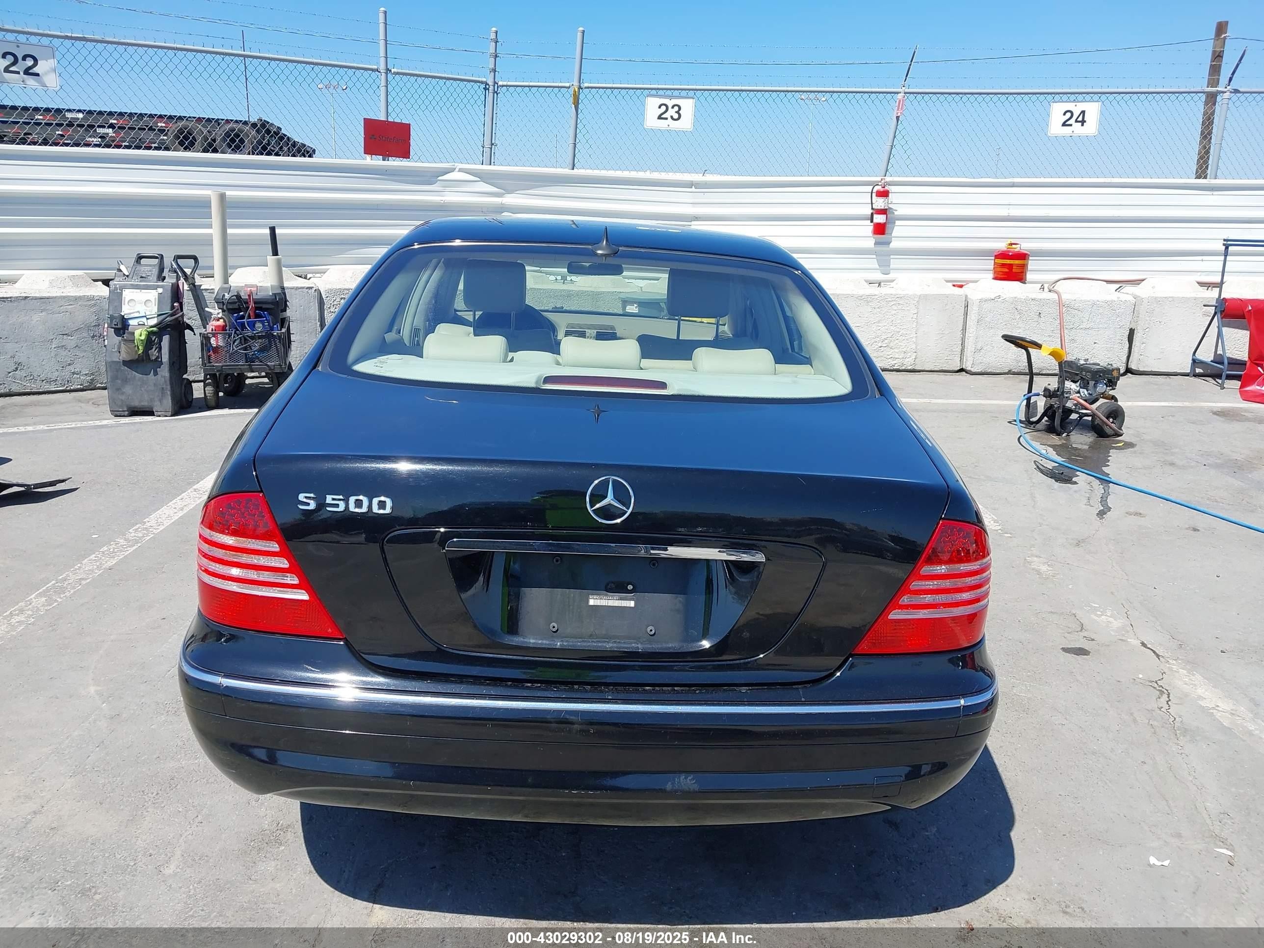 2006 Mercedes-benz S 500   Черный vin: WDBNG75JX6A463891