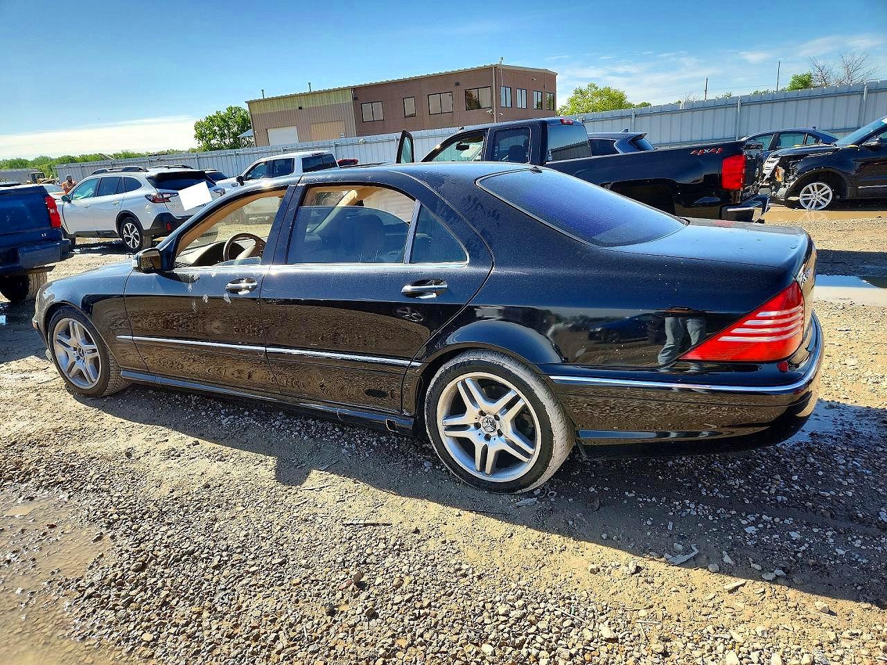 2006 Mercedes-benz S 500 Black vin: WDBNG75JX6A484224