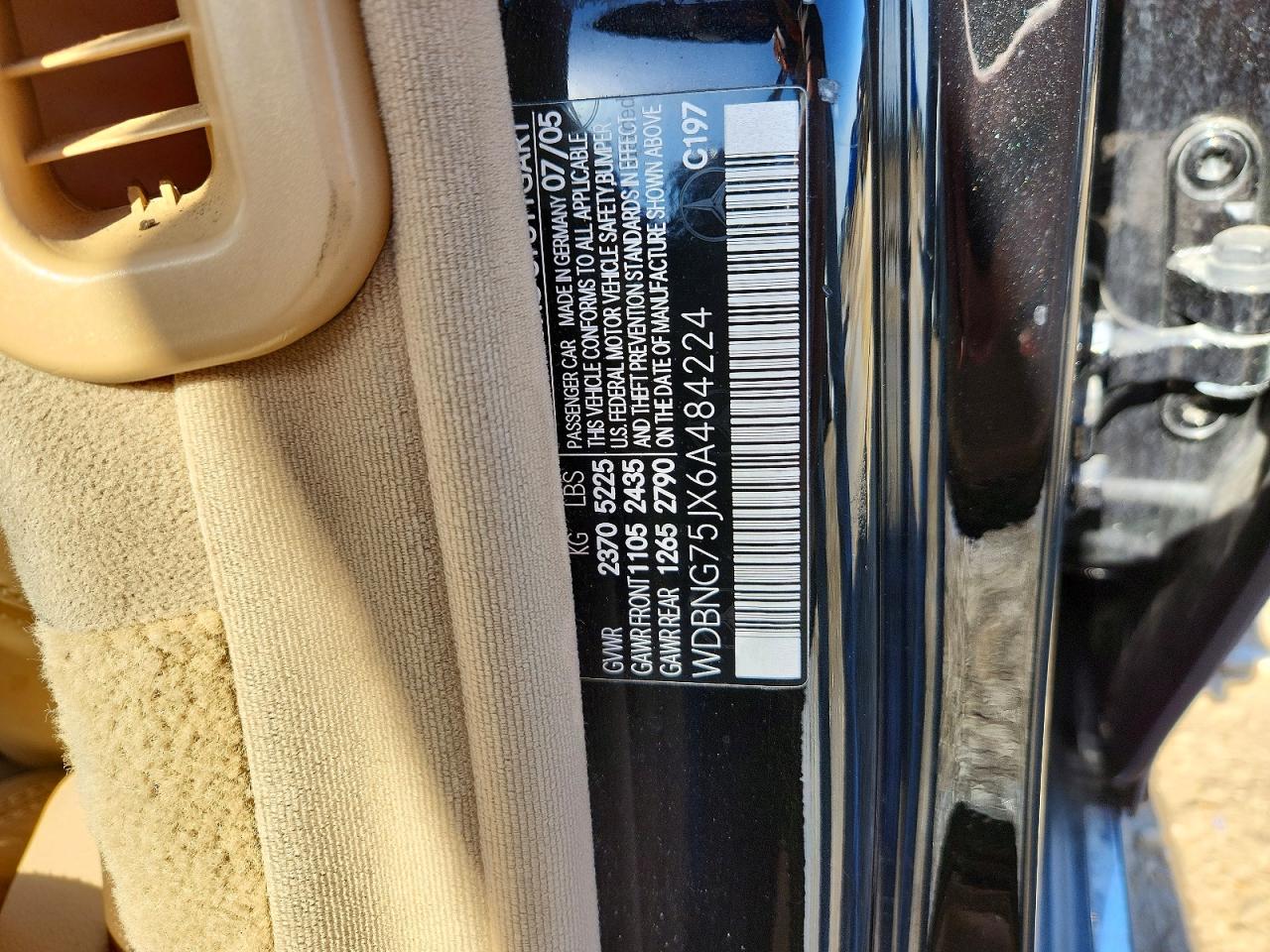2006 Mercedes-benz S 500 Black vin: WDBNG75JX6A484224