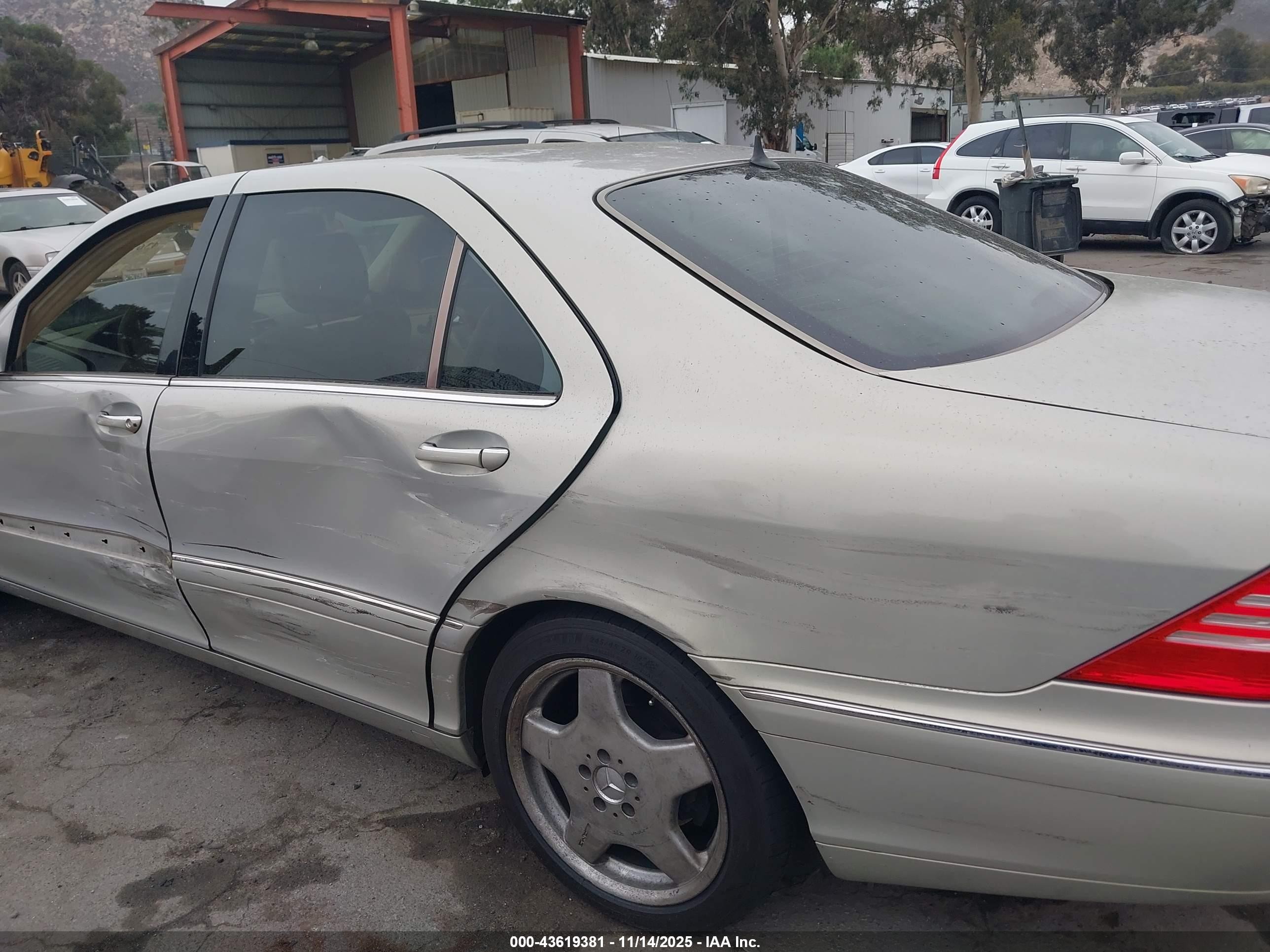 2000 Mercedes-benz S 500   Серебряный vin: WDBNG75JXYA102194