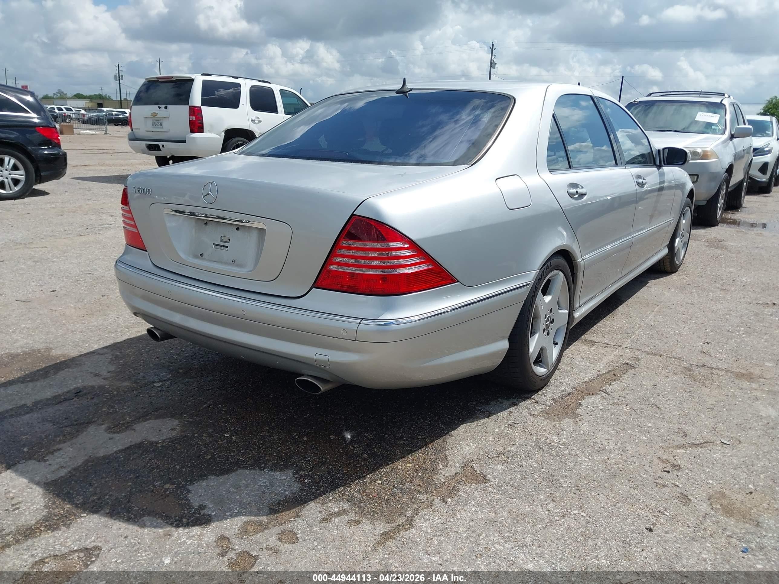 2003 Mercedes-benz S 600   Silver vin: WDBNG76J53A343328